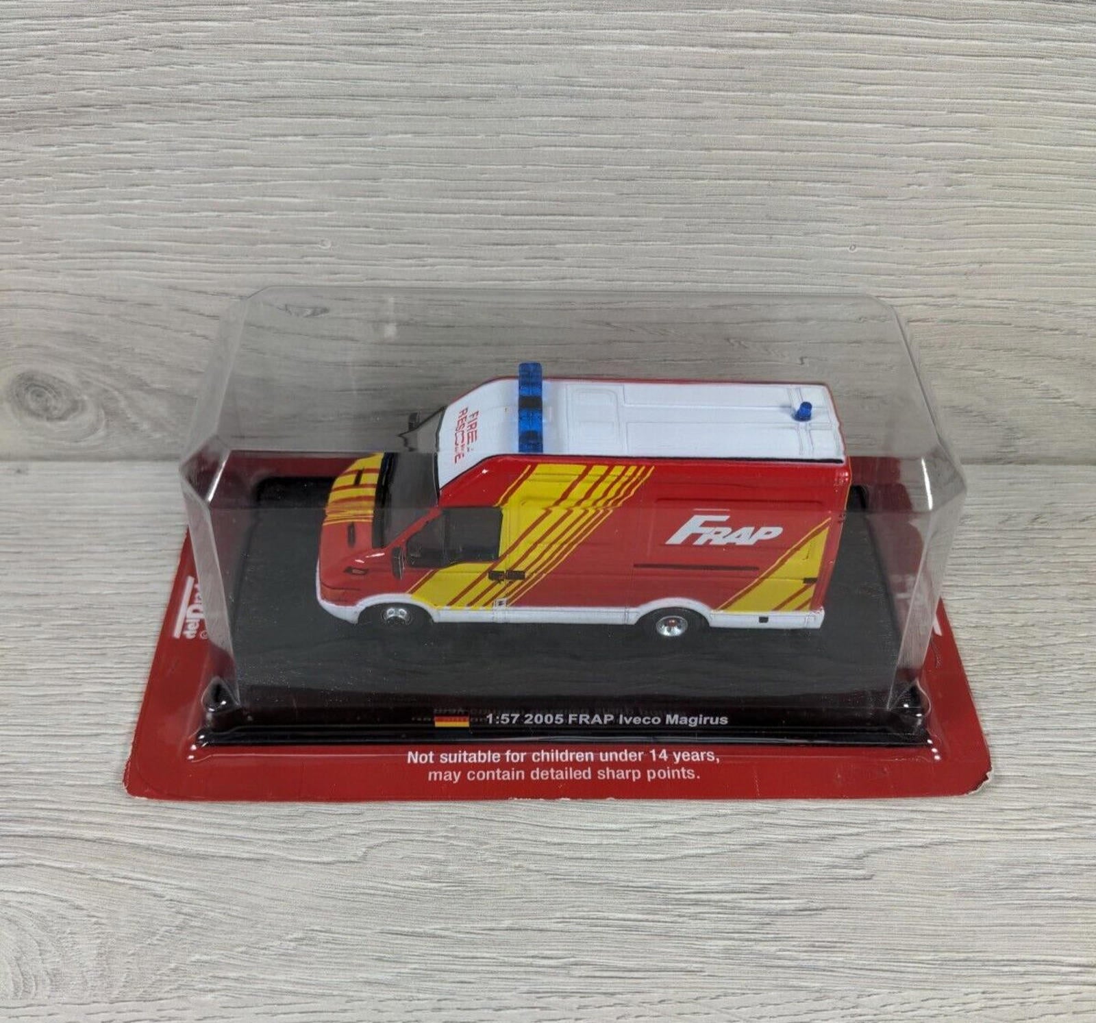 Del Prado Fire Engines of the World 1:57 2005 FRAP Iveco Magirus Model Sealed - Retrorama UK