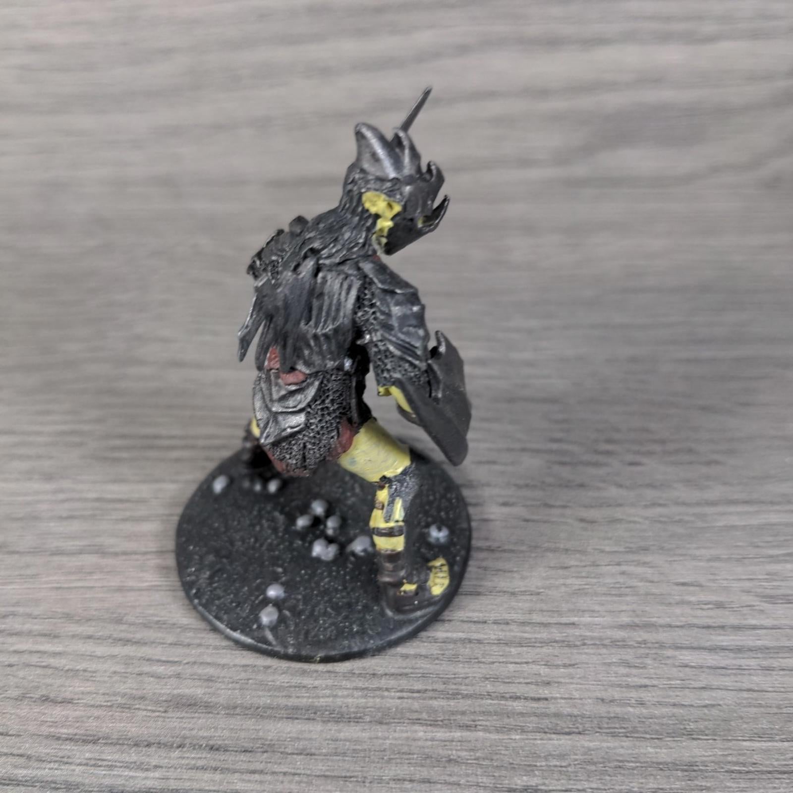 Eaglemoss Wall Crawling Moria Orc Lord of the Rings Collectors Model Figure 2007 - Retrorama UK