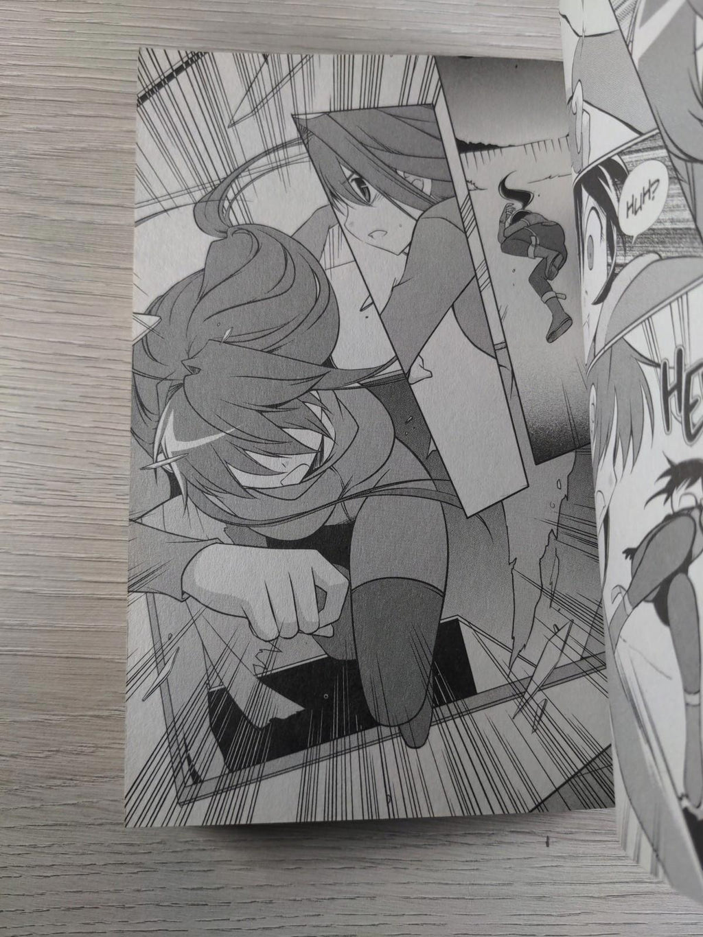 Amazing Agent Luna Vol. 11 by Nunzio DeFilippis  Manga Paperback Book 2015 - Retrorama UK