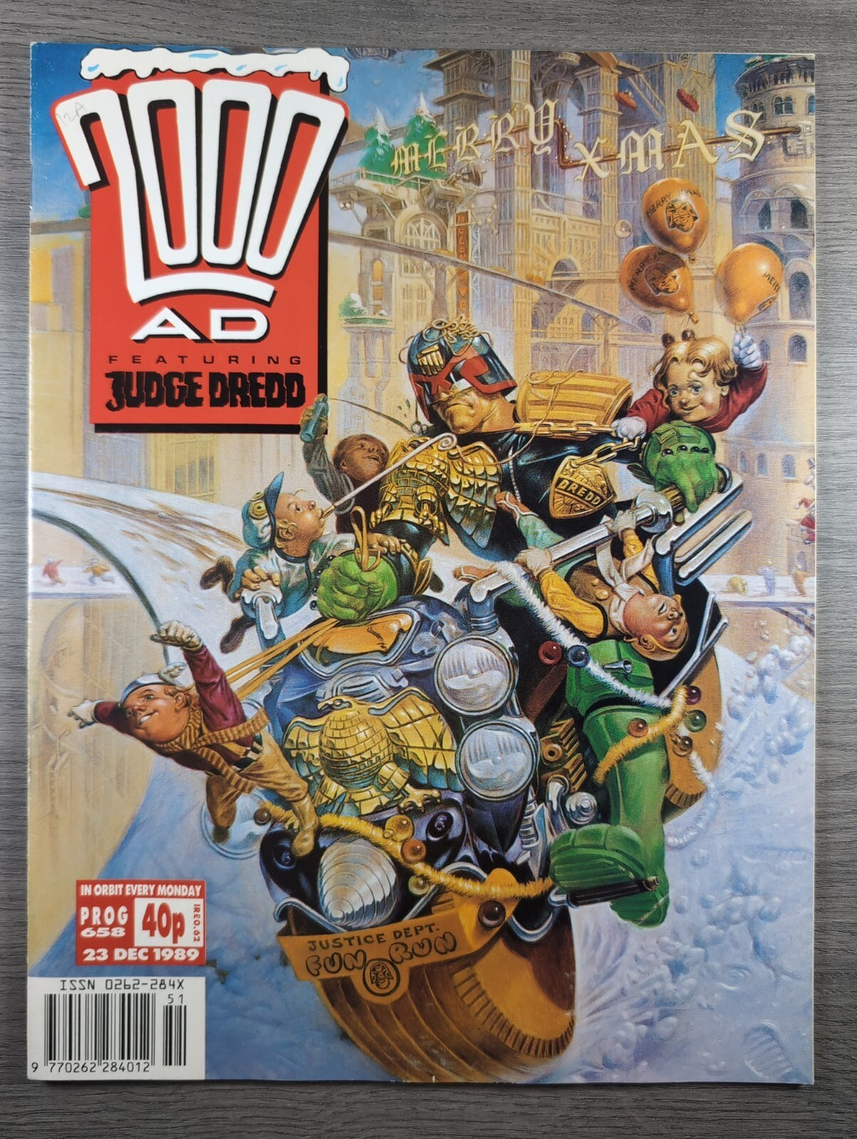 2000AD Prog 658 Featuring Judge Dread Comic 23rd Dec 1989 Vintage Retro Comic - Retrorama UK