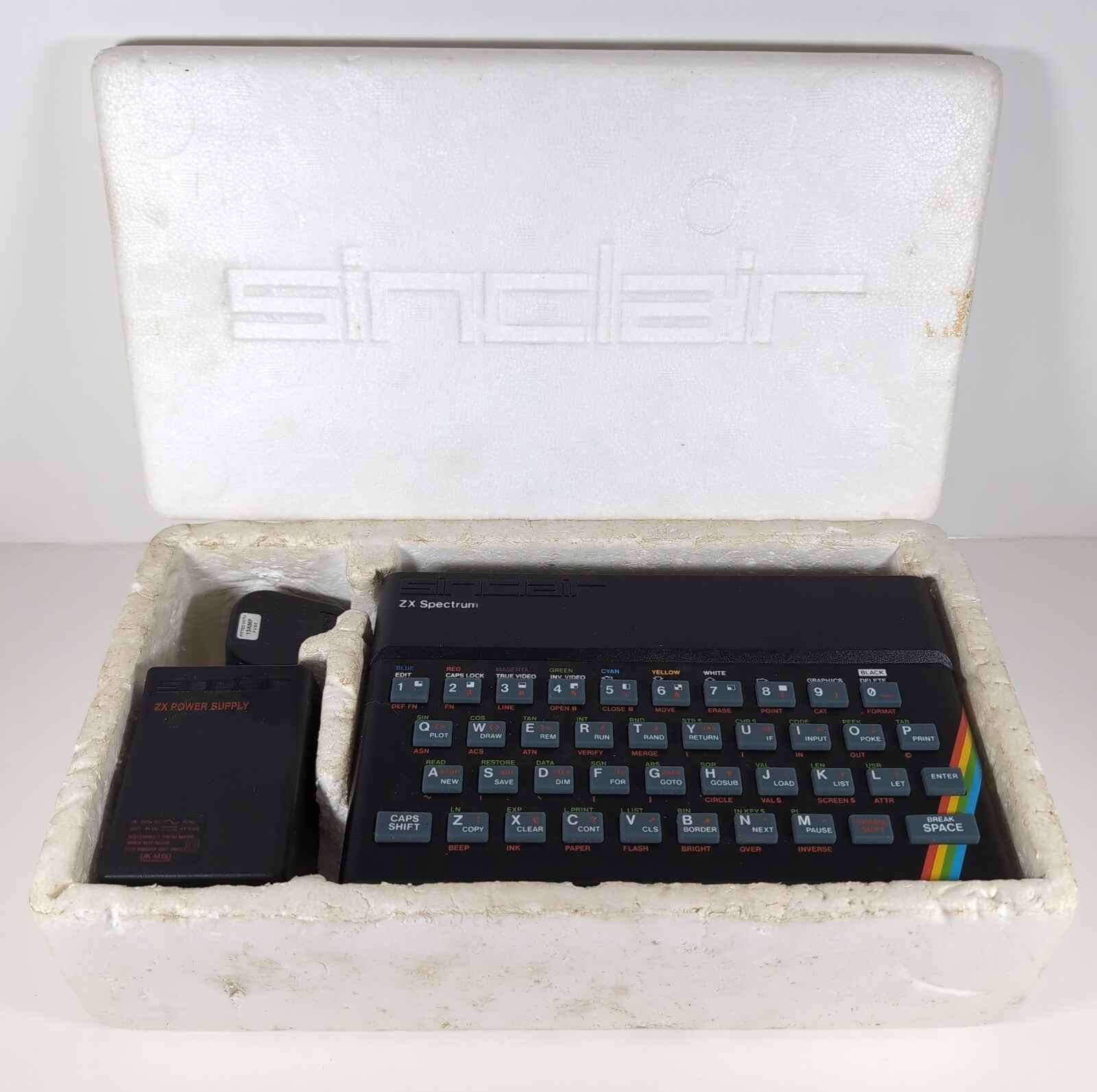 Sinclair ZX Spectrum 16k Personal Computer Rubber Keys Tested & Working