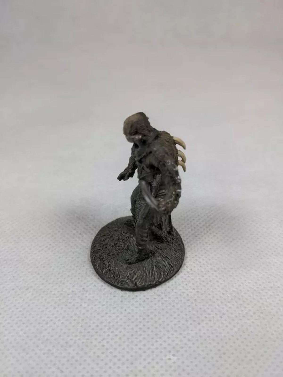 Eaglemoss Snaga Figure Lord of the Rings Collectors Models