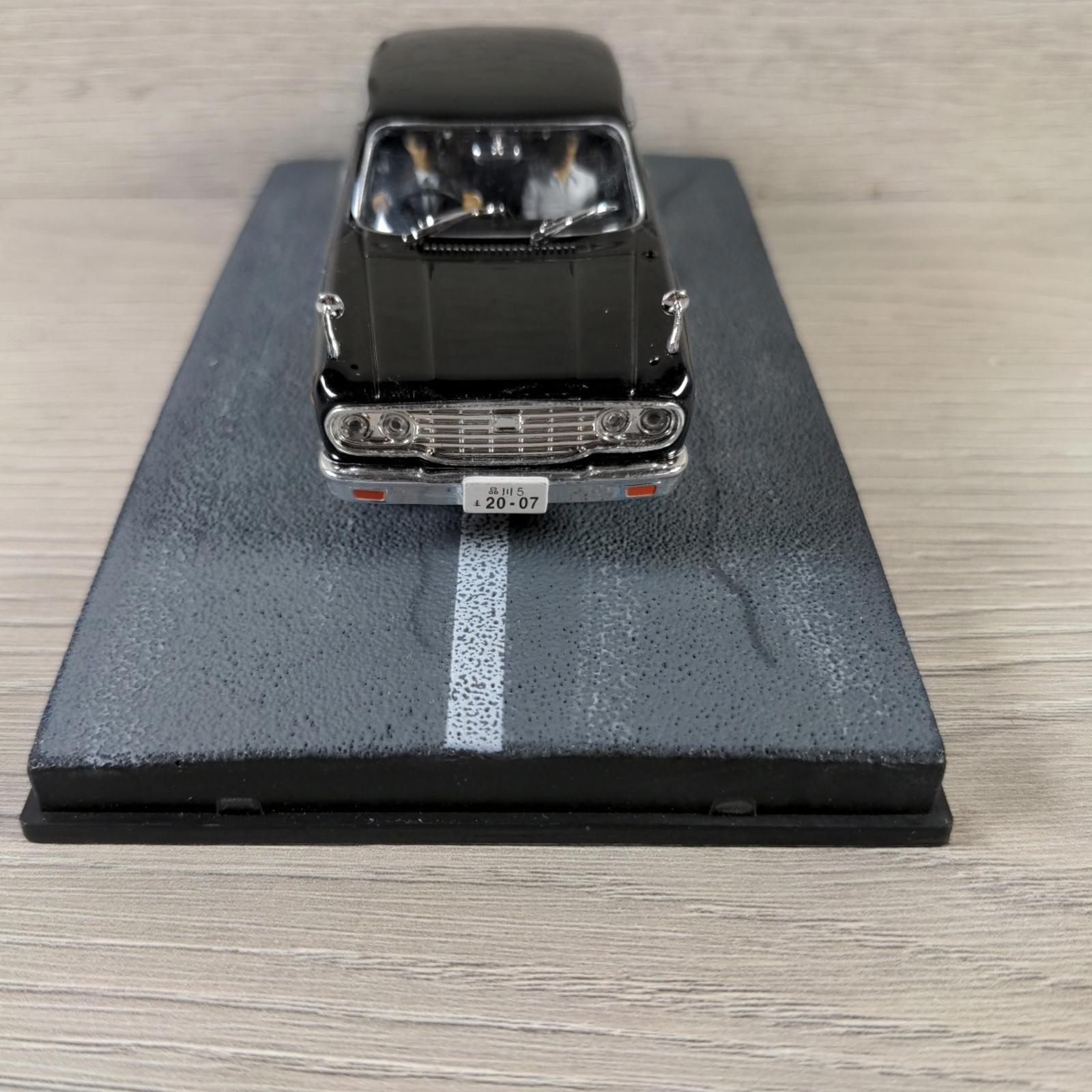 Eaglemoss James Bond 007 Toyota Crown Diecast Car 1:43 Scale You Only Live Twice
