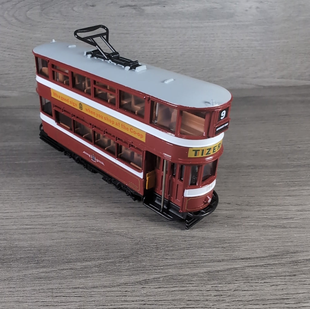 Exclusive First Editions EFE 13402 Leeds Transport C.W.S Tram Die-Cast Model - Retrorama UK