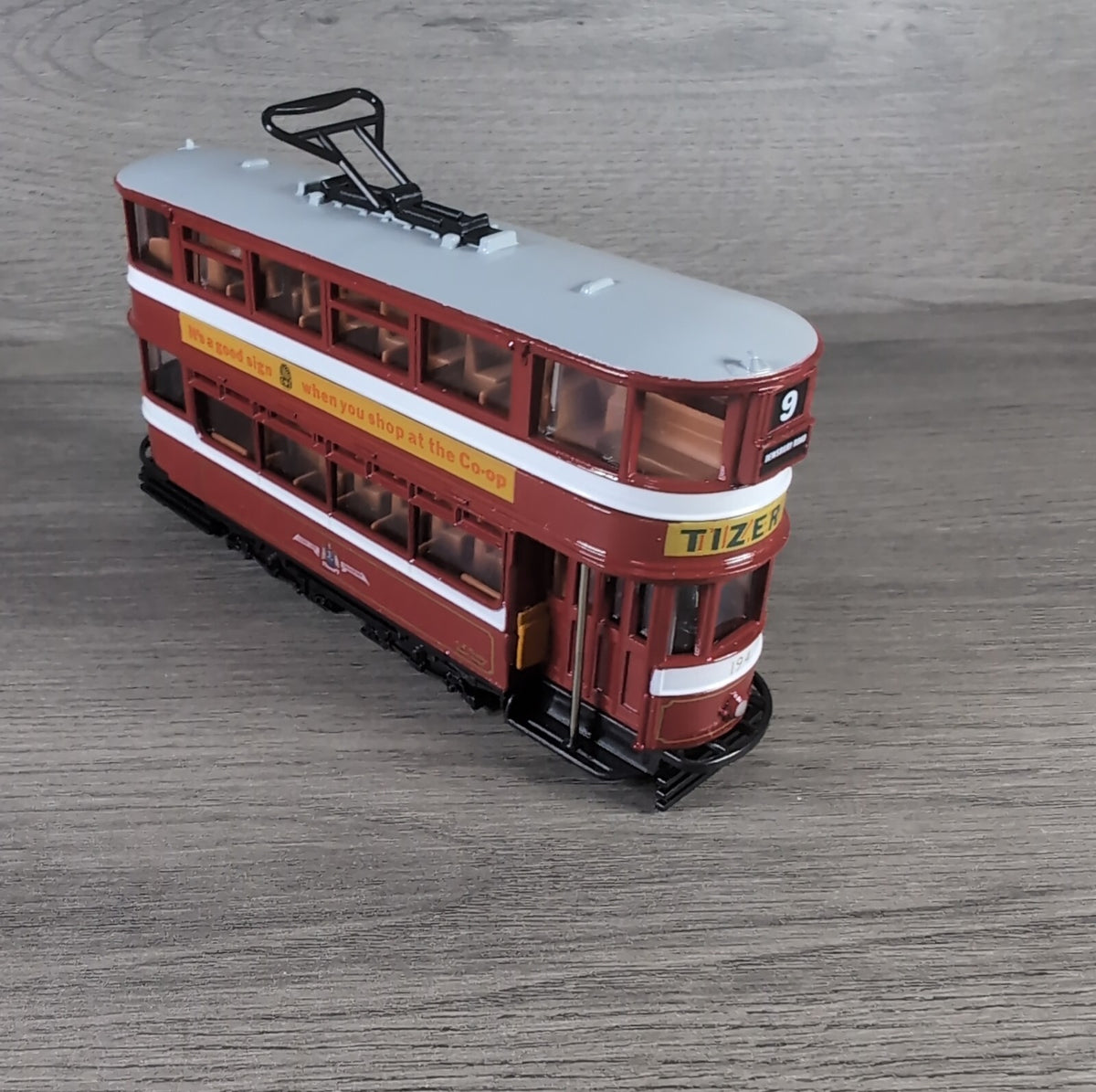 Exclusive First Editions EFE 13402 Leeds Transport C.W.S Tram Die-Cast Model - Retrorama UK