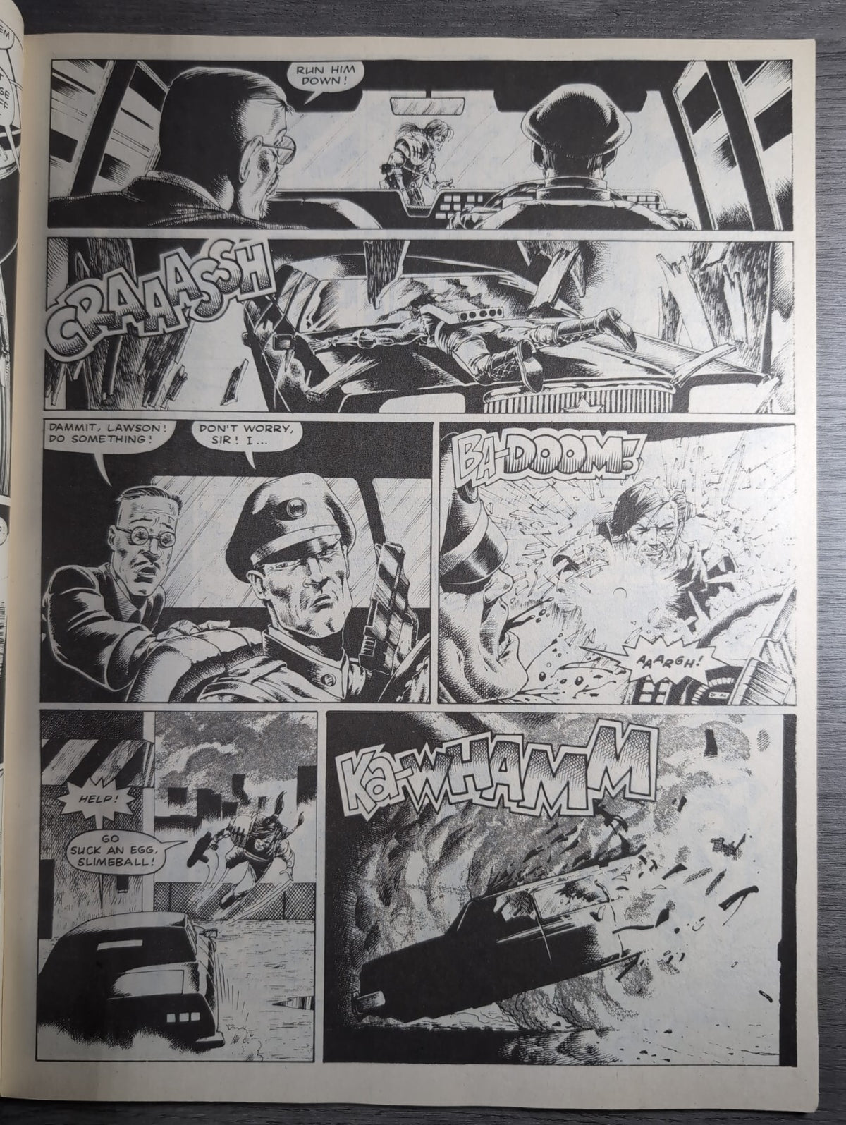 2000AD Prog 675 Featuring Judge Dredd Comic 21st April 1990 Vintage Retro Comic