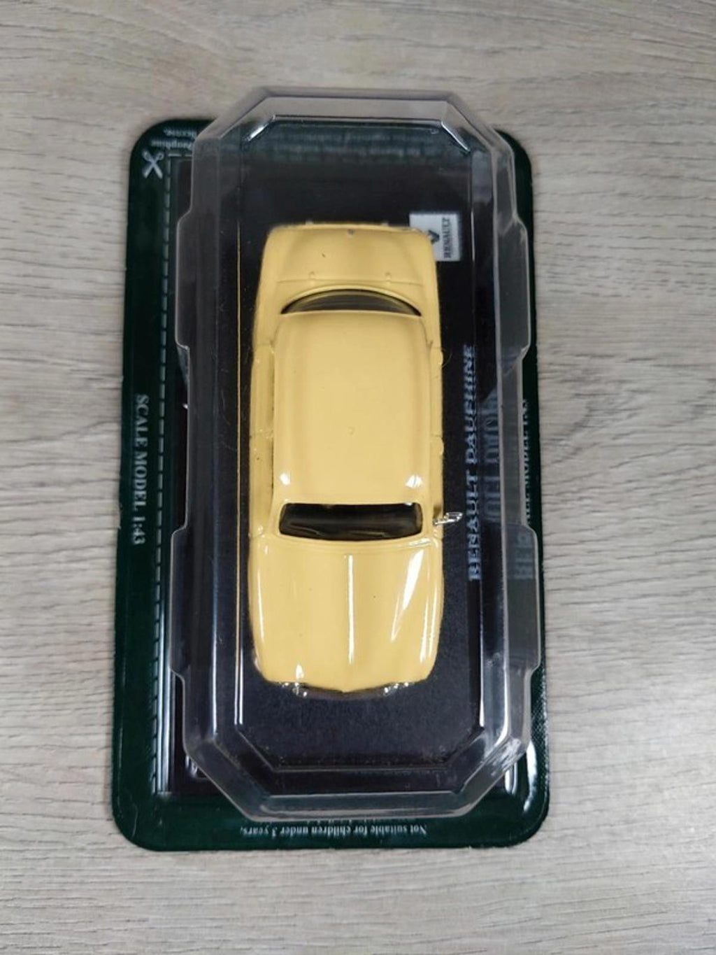 Del Prado Ultimate Car Collection Renault Dauphine 1:43 Diecast Scale Model