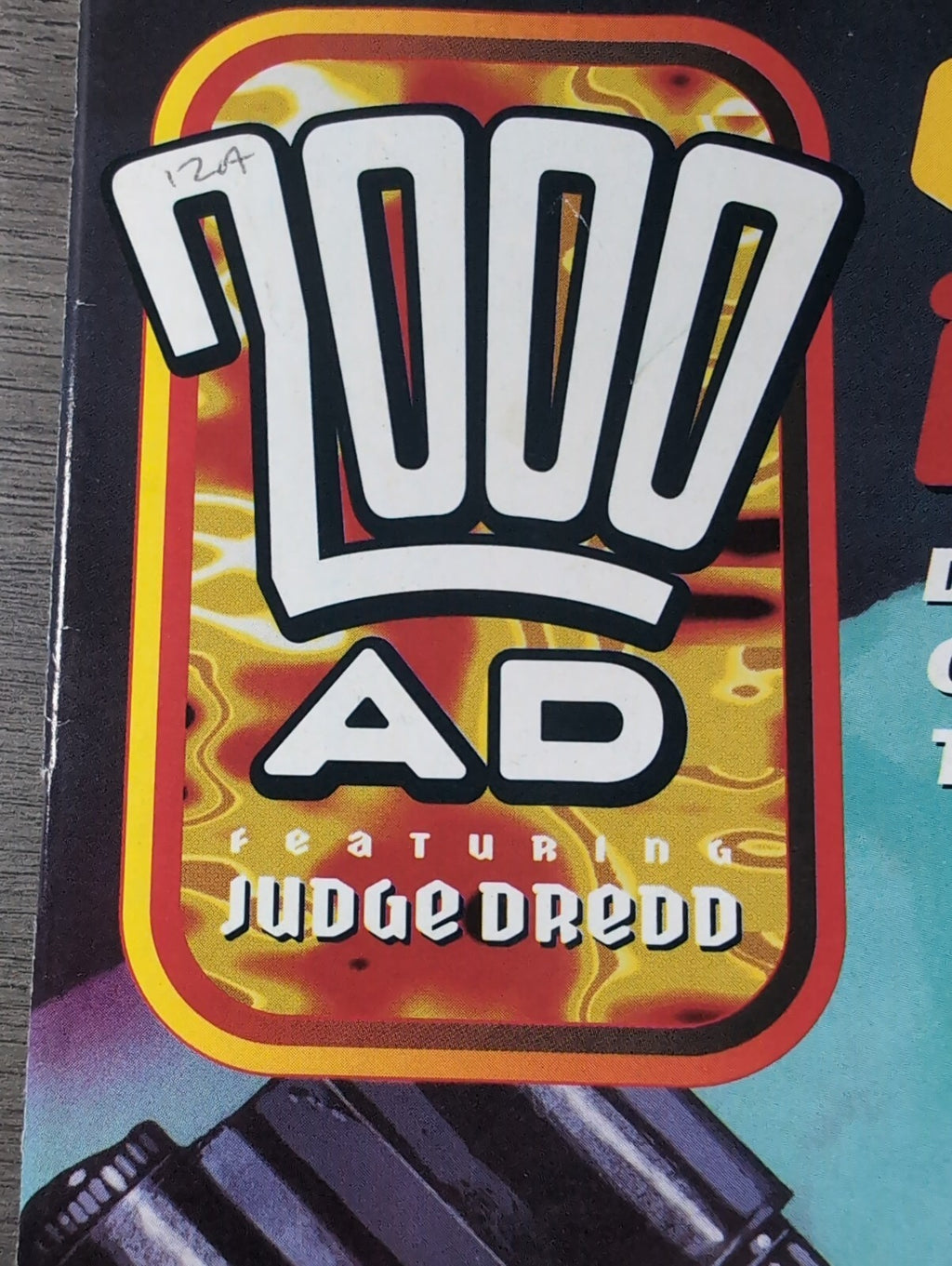 2000AD Prog 905 Featuring Judge Dredd Comic 16th Sept 1994 Vintage Retro Comic