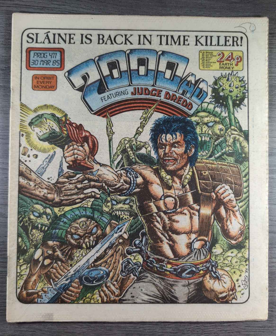 2000AD Prog 411 Featuring Judge Dread Comic 30th March 1985 Vintage Retro Comic