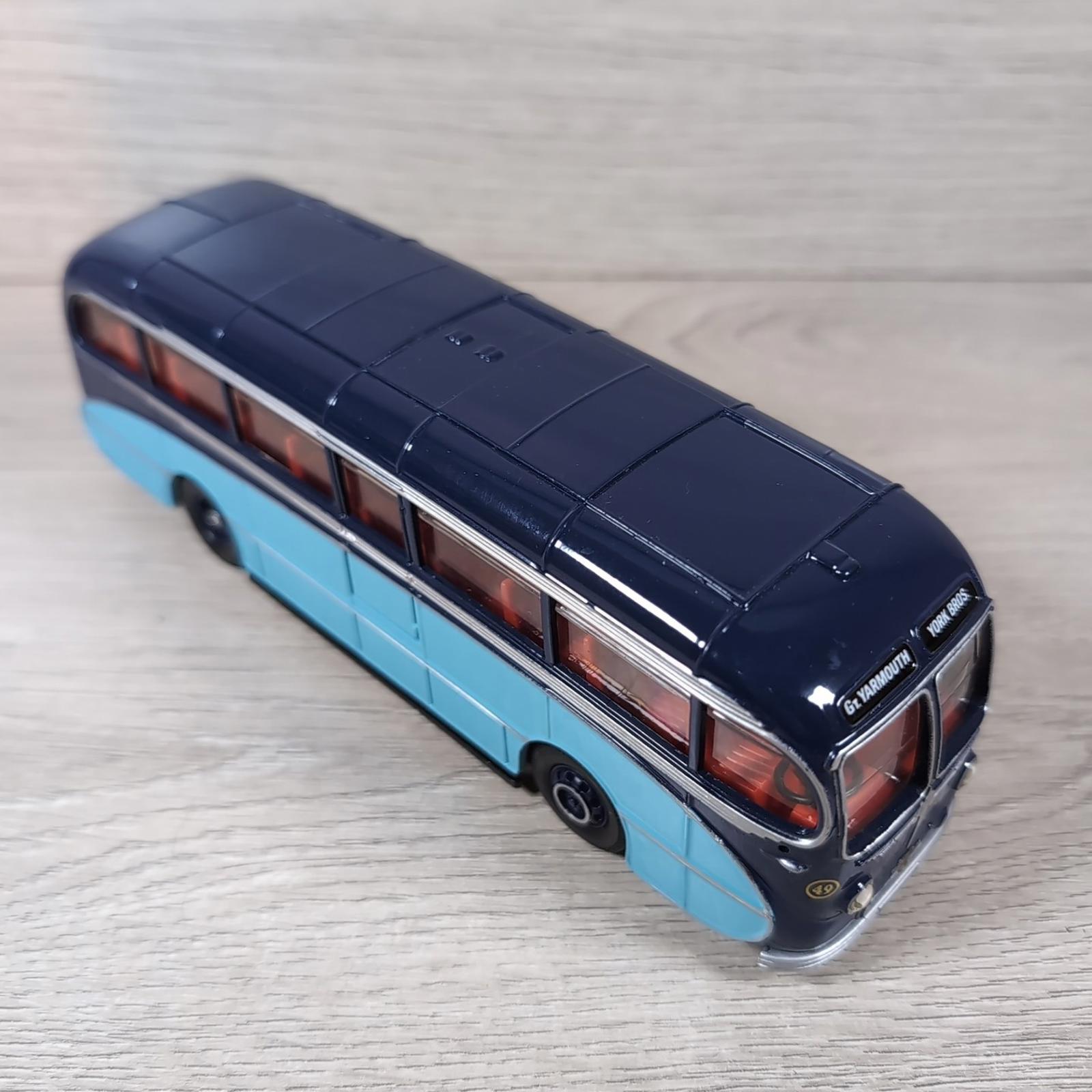 Corgi Classics Public Transport 97053 Burlingham Seagull AEC  Die-Cast Model