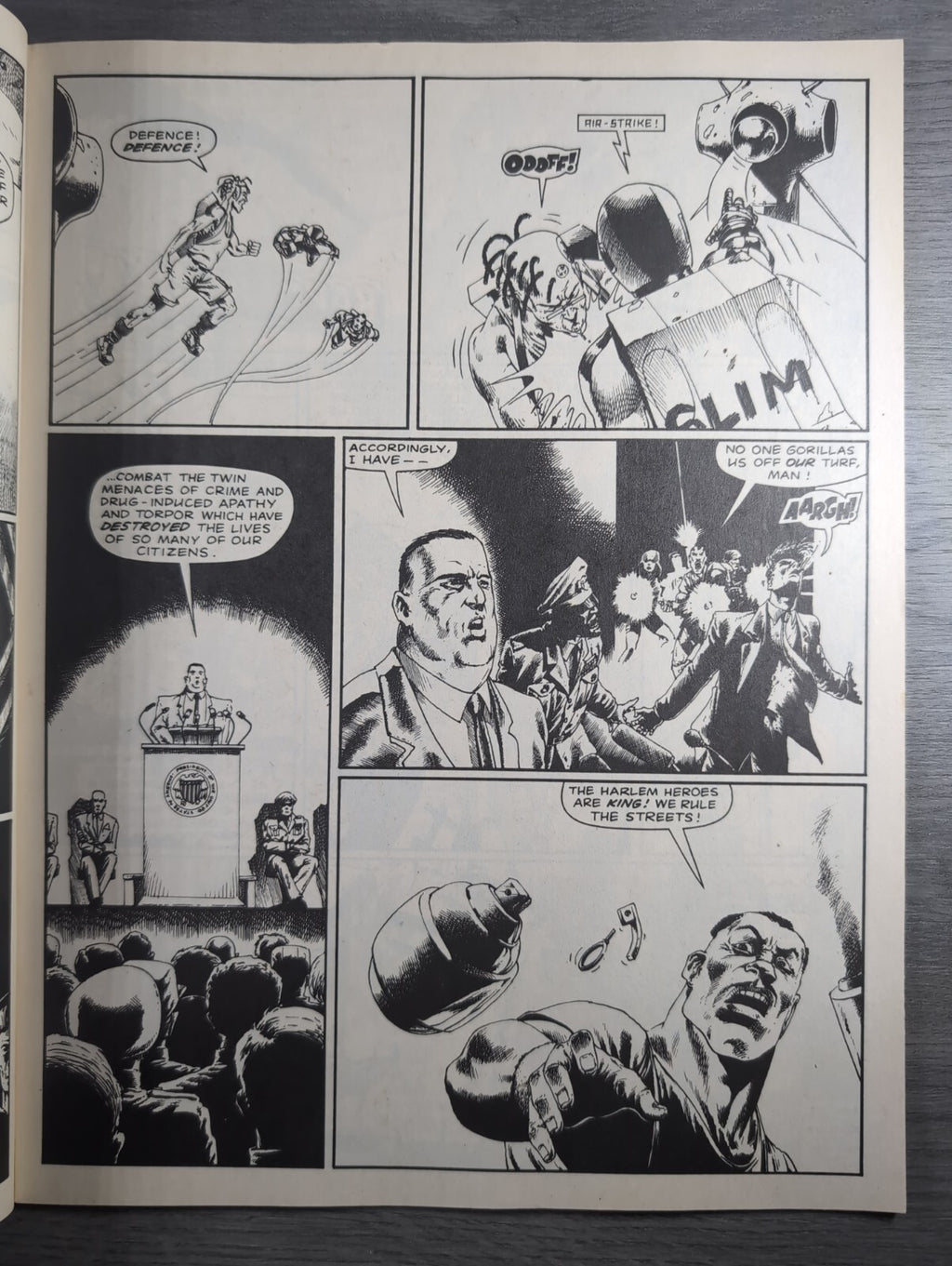 2000AD Prog 685 Featuring Judge Dredd Comic 30 June 1990 Vintage Retro Comic