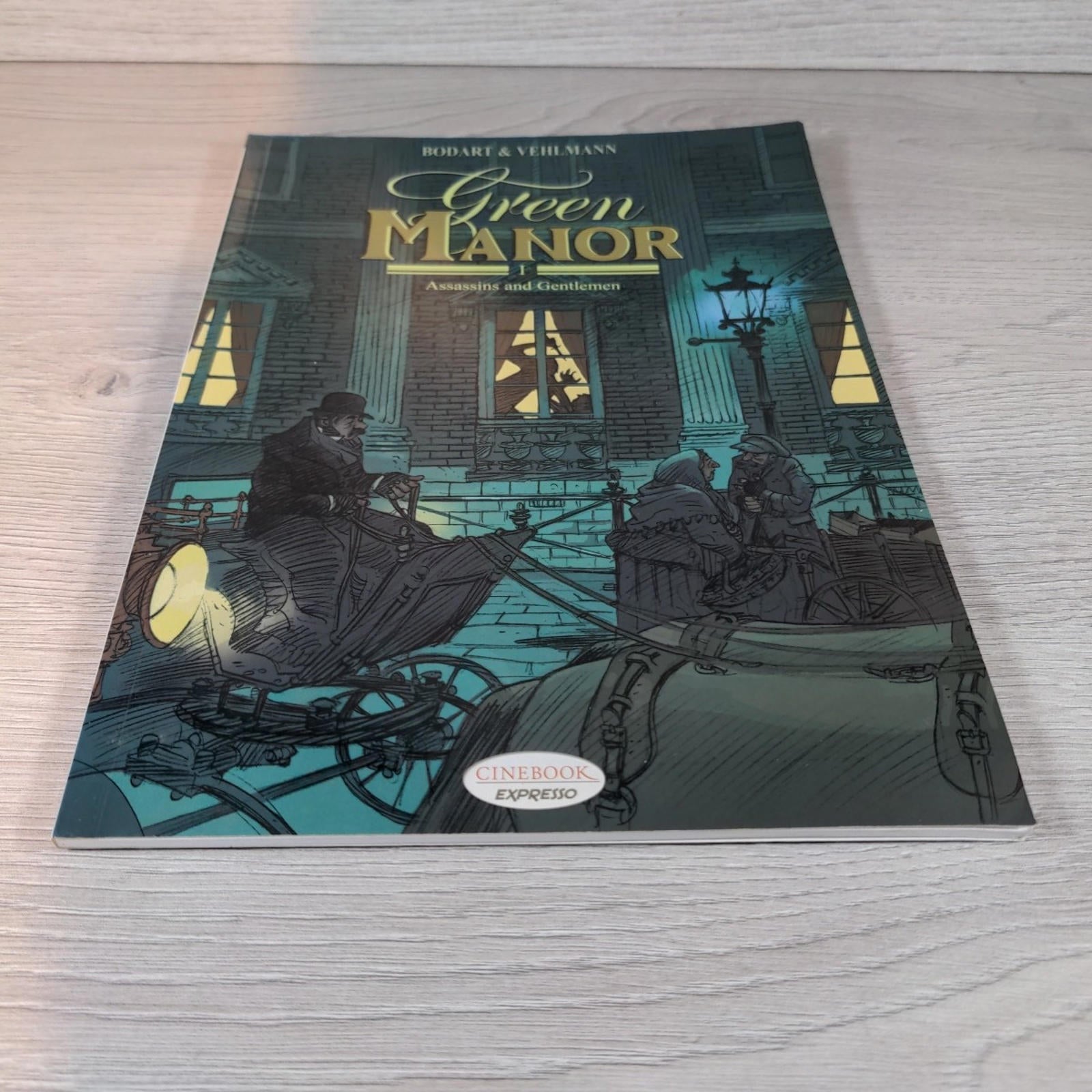 Green Manor Vol 1 Assassins and Gentlemen Bodart & Vehlamann Cinebook Espresso - Retrorama UK