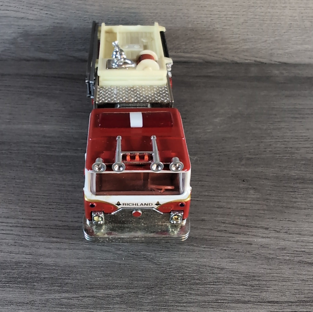 Corgi Classics 98485 Mack CF Pumper Fire Truck Die-Cast Model