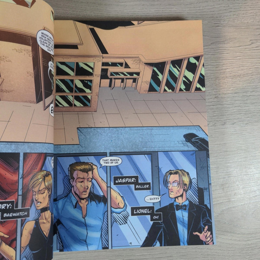 Username: Uprising by Joe Sugg Hardcover 2017 Graphic Novel - Retrorama UK