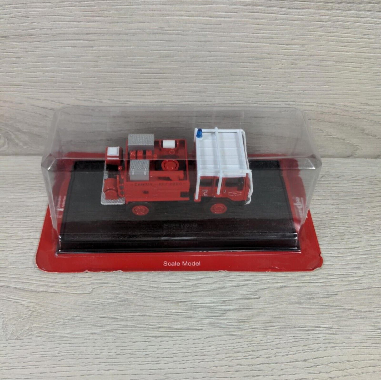 Del Prado Fire Engines of the World 1:64 1992 - CCF 2000 - Iveco 80.17 Model - Retrorama UK
