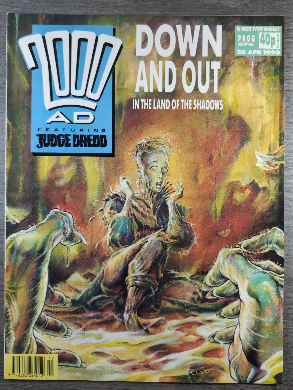 2000AD Prog 676 Featuring Judge Dredd Comic 28th April 1990 Vintage Retro Comic