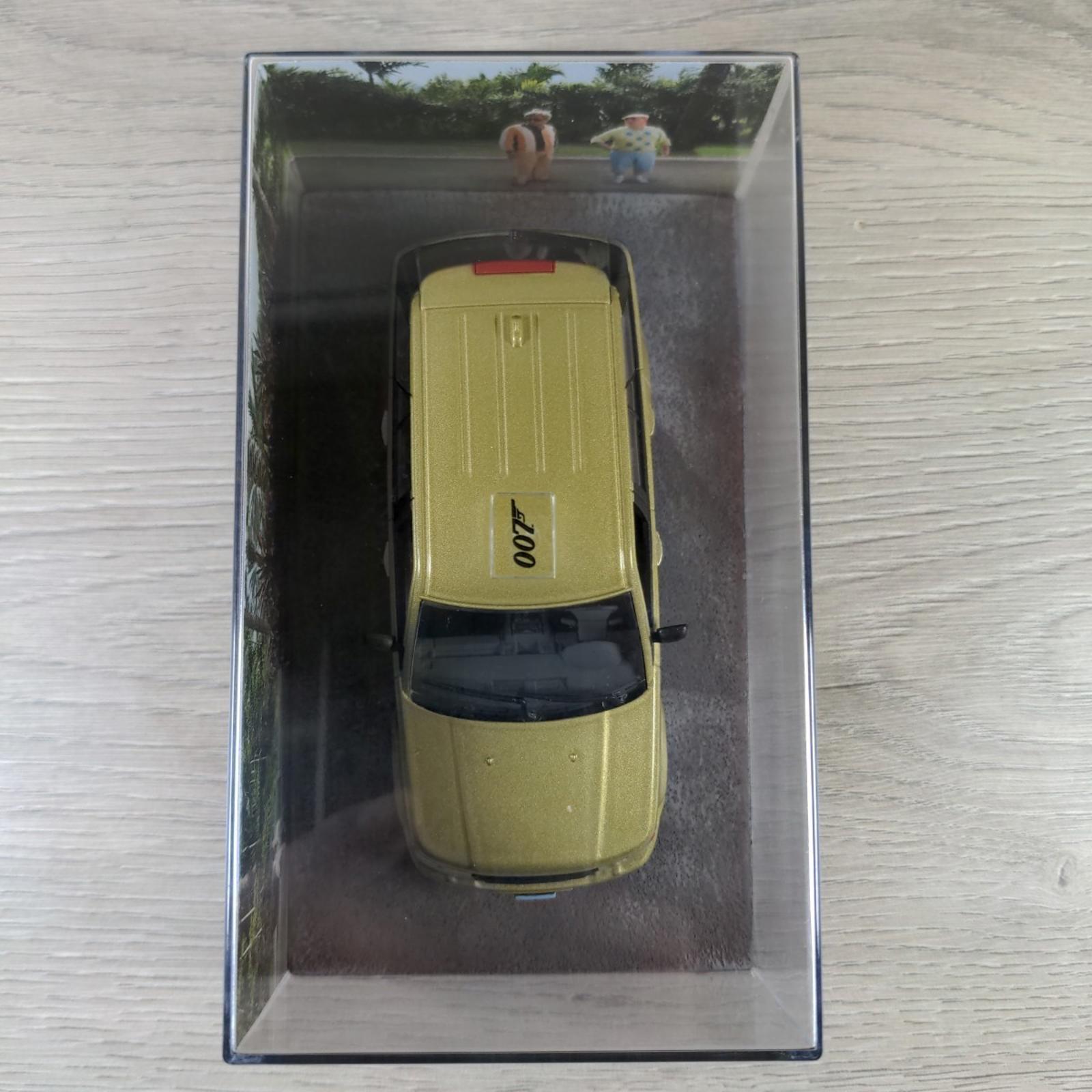 Eaglemoss James Bond 007 Range Rover Sport Diecast Car 1:43 Scale Casino Royale