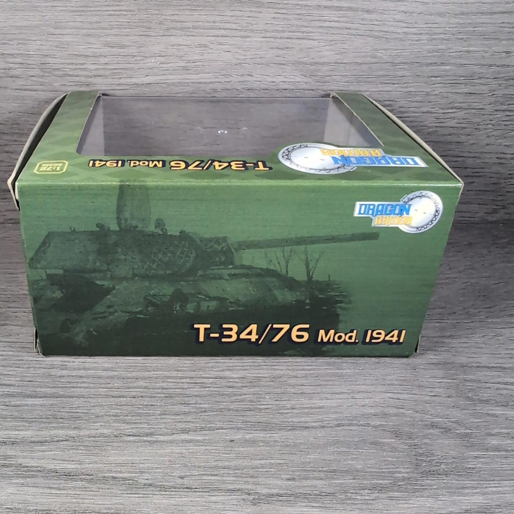 Dragon Armor T-34/76 MOD.1941 1st Guards Tank Brigade Moscow 1942 1:762 Scale