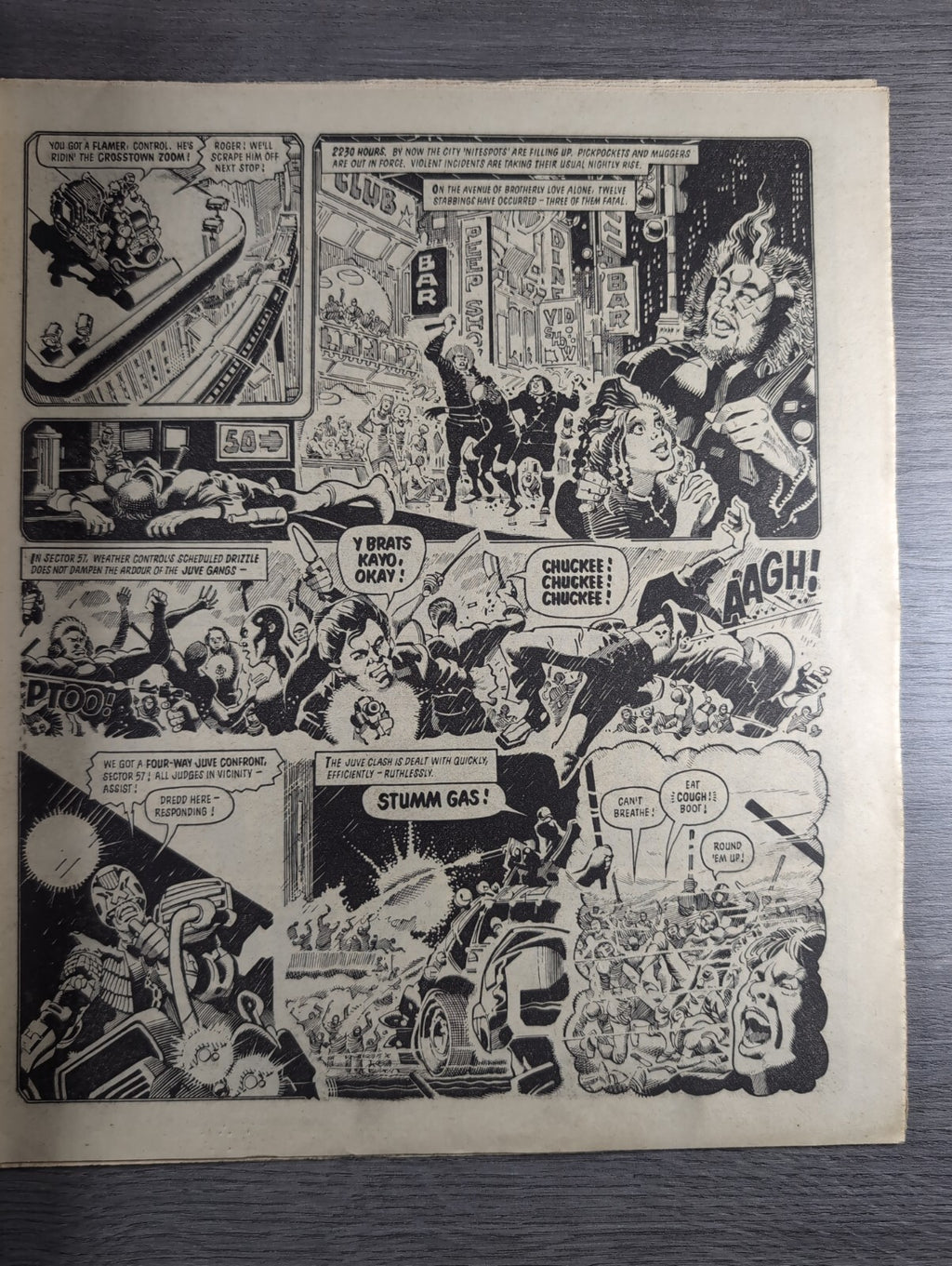 2000AD Prog 336 Featuring Judge Dredd Comic 1st Oct 1983 Vintage Retro Comic