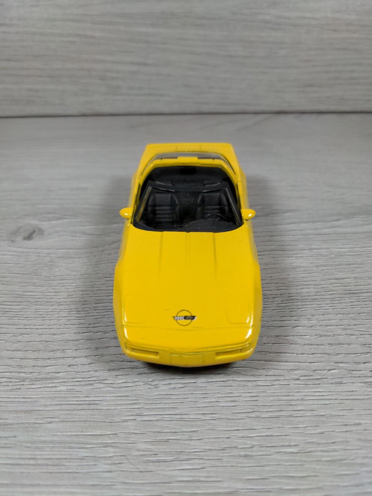 Maisto Supercar Collection Corvette ZR1 - 1:40 Scale Diecast Model - Retrorama UK