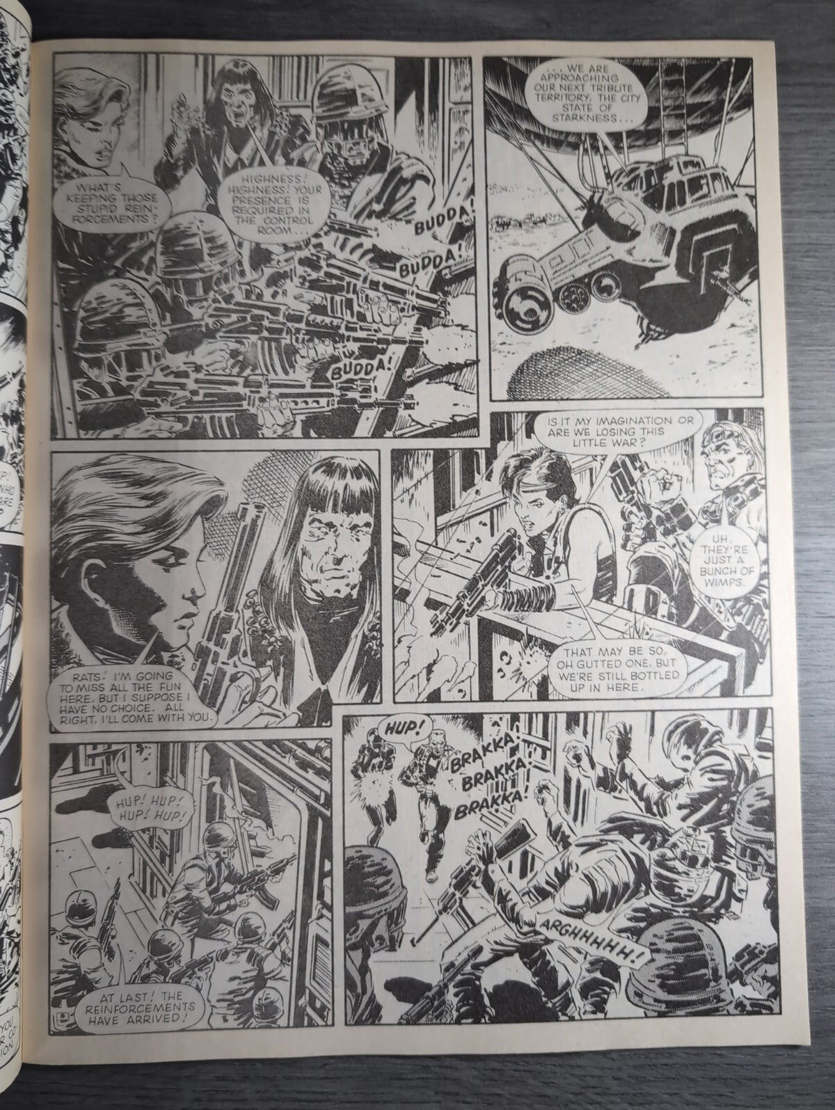2000AD Prog 648 Featuring Judge Dread Comic 14th Oct 1989 Vintage Retro Comic - Retrorama UK