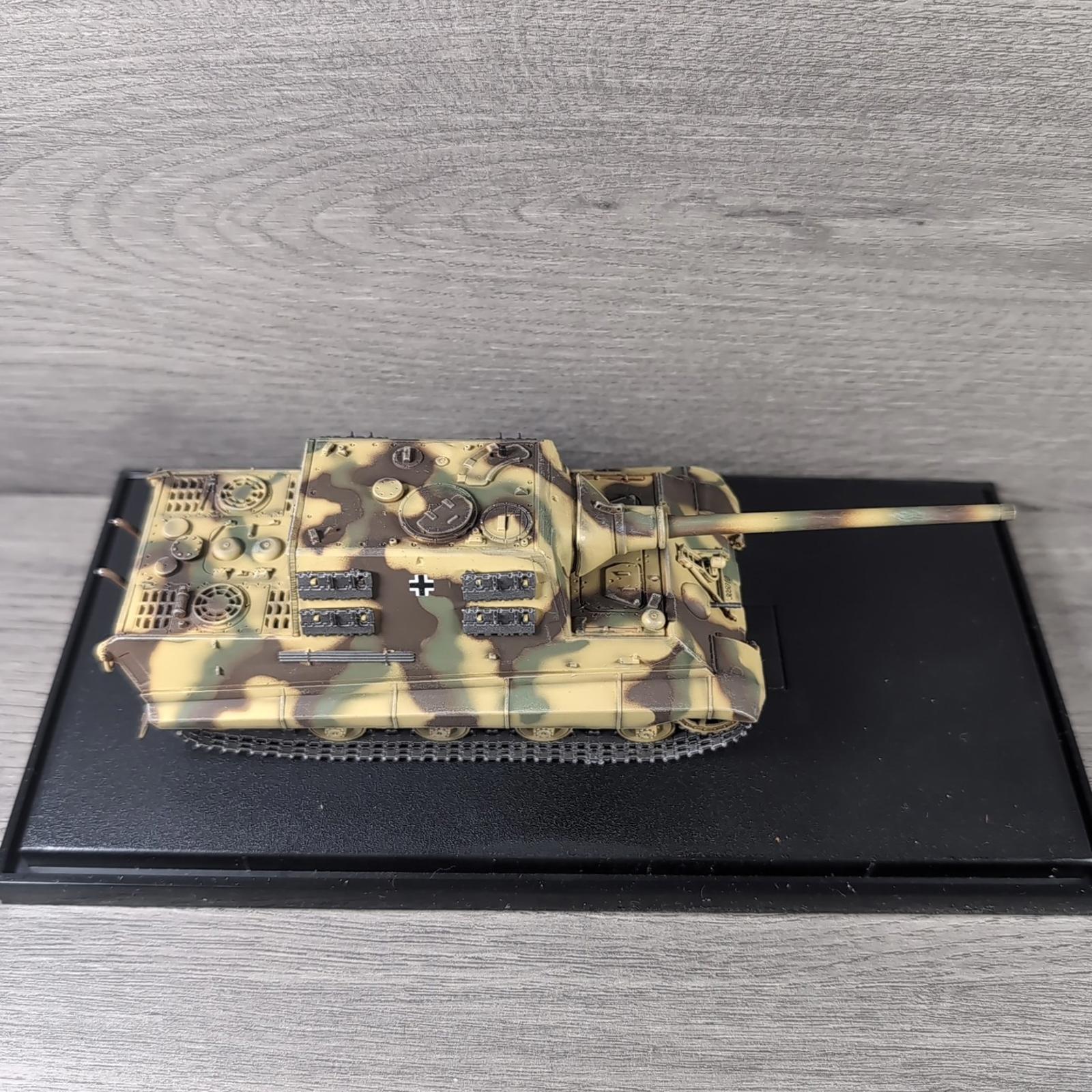 Dragon Armor Jagdtiger Porche Version Germany 1945 1:72 Scale Model 60127