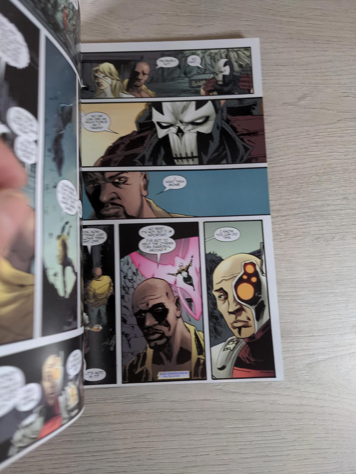 Shadowland Thunderbolts by Declan Shalvey Marvel Paperback 2011 Graphic Novel