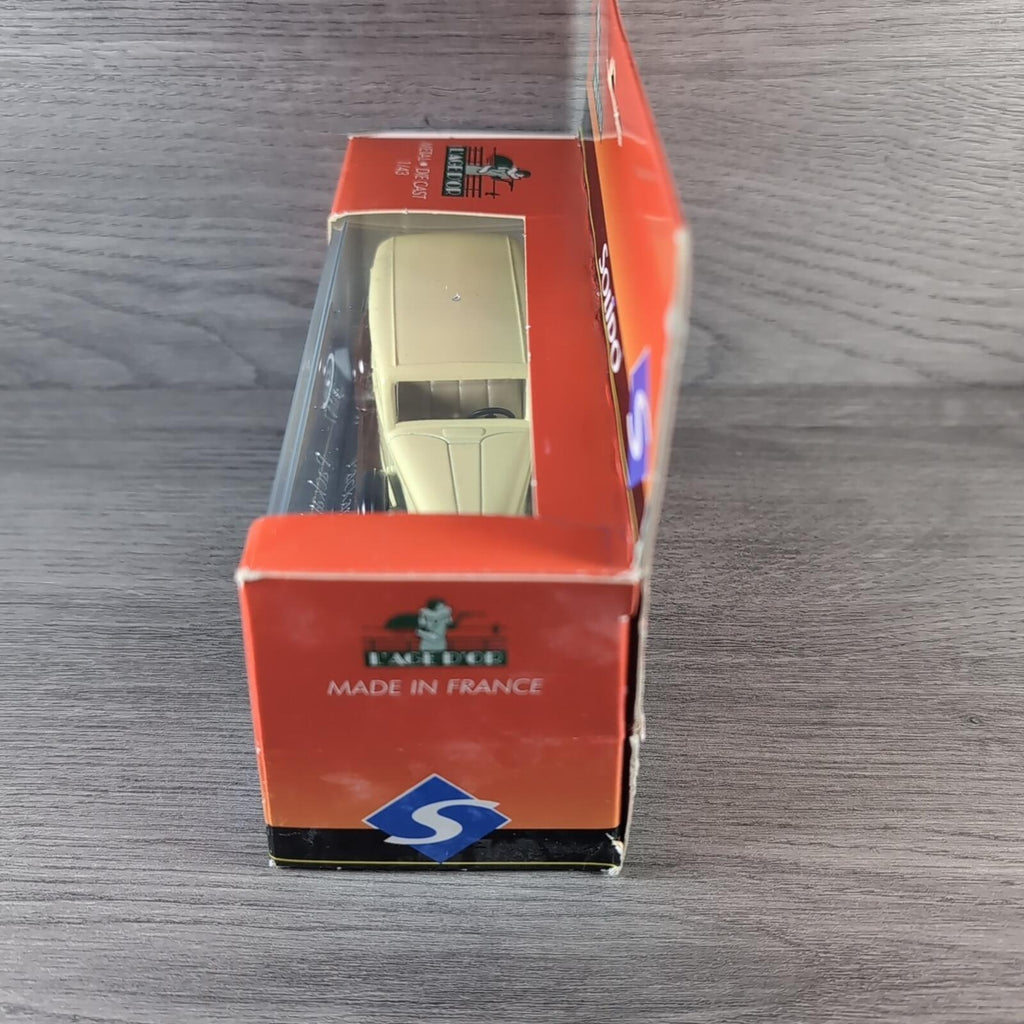 Solido Packard Sedan 4047  1:43 Scale Diecast Model Car