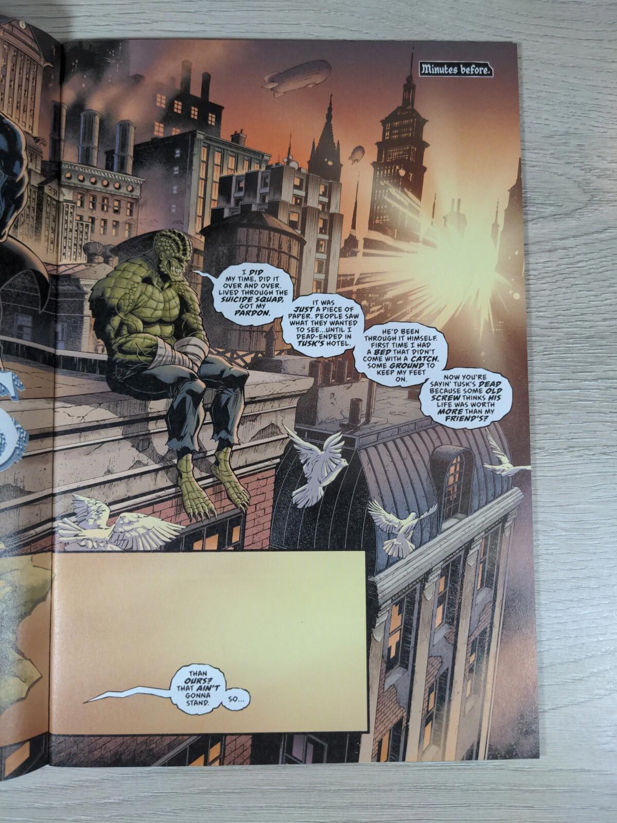 DC Universe: Gotham City Monsters Comic Issue No 3 Battle With Batwoman - 2019 - Retrorama UK