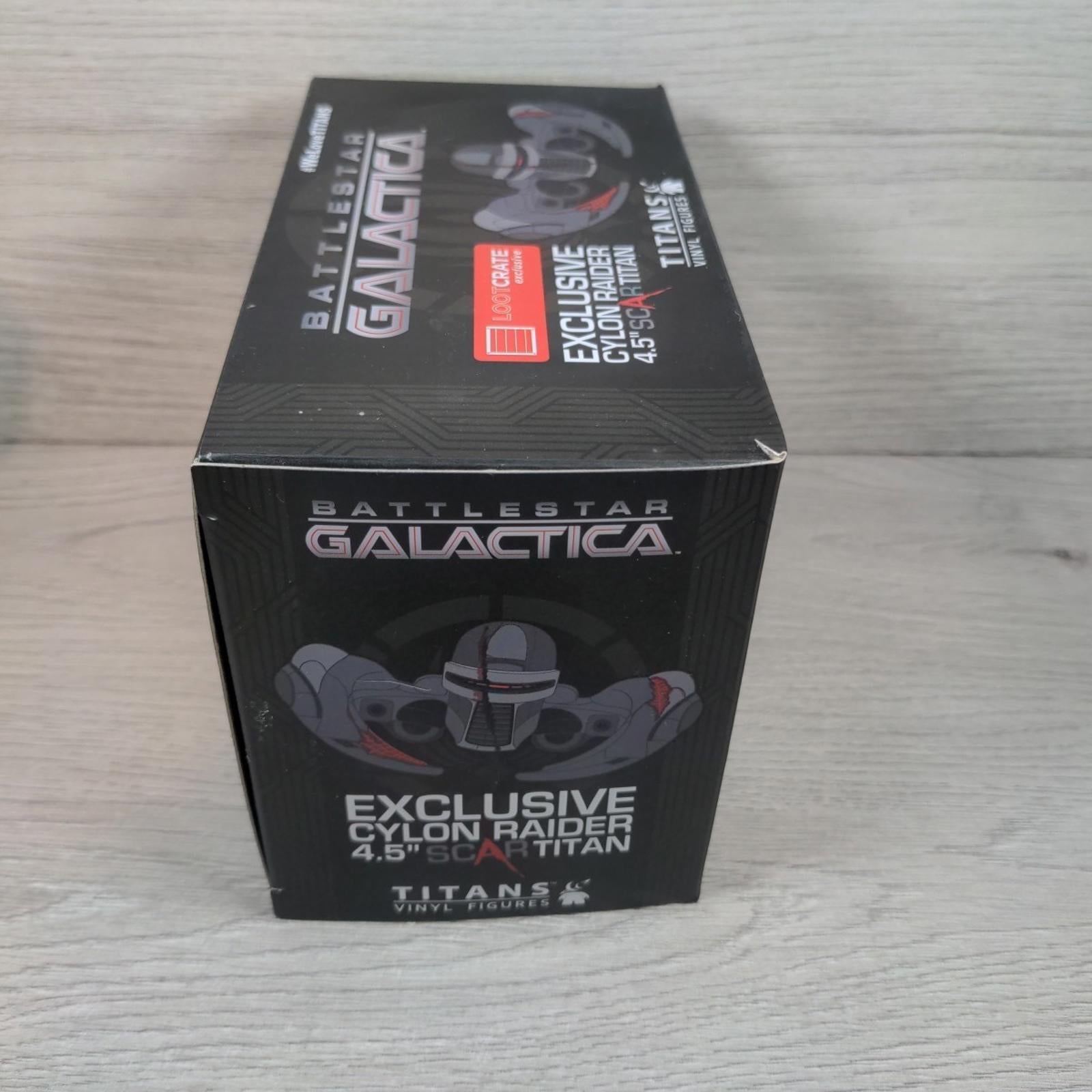 Loot Crate Exclusive Battlestar Galactica Cylon Raider 4.5" Scar Titan Model