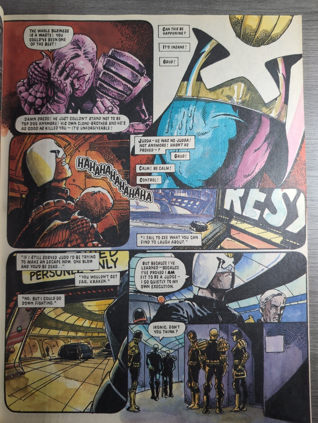2000AD Prog 669 Featuring Judge Dredd Comic 10th March 1990 Vintage Retro Comic