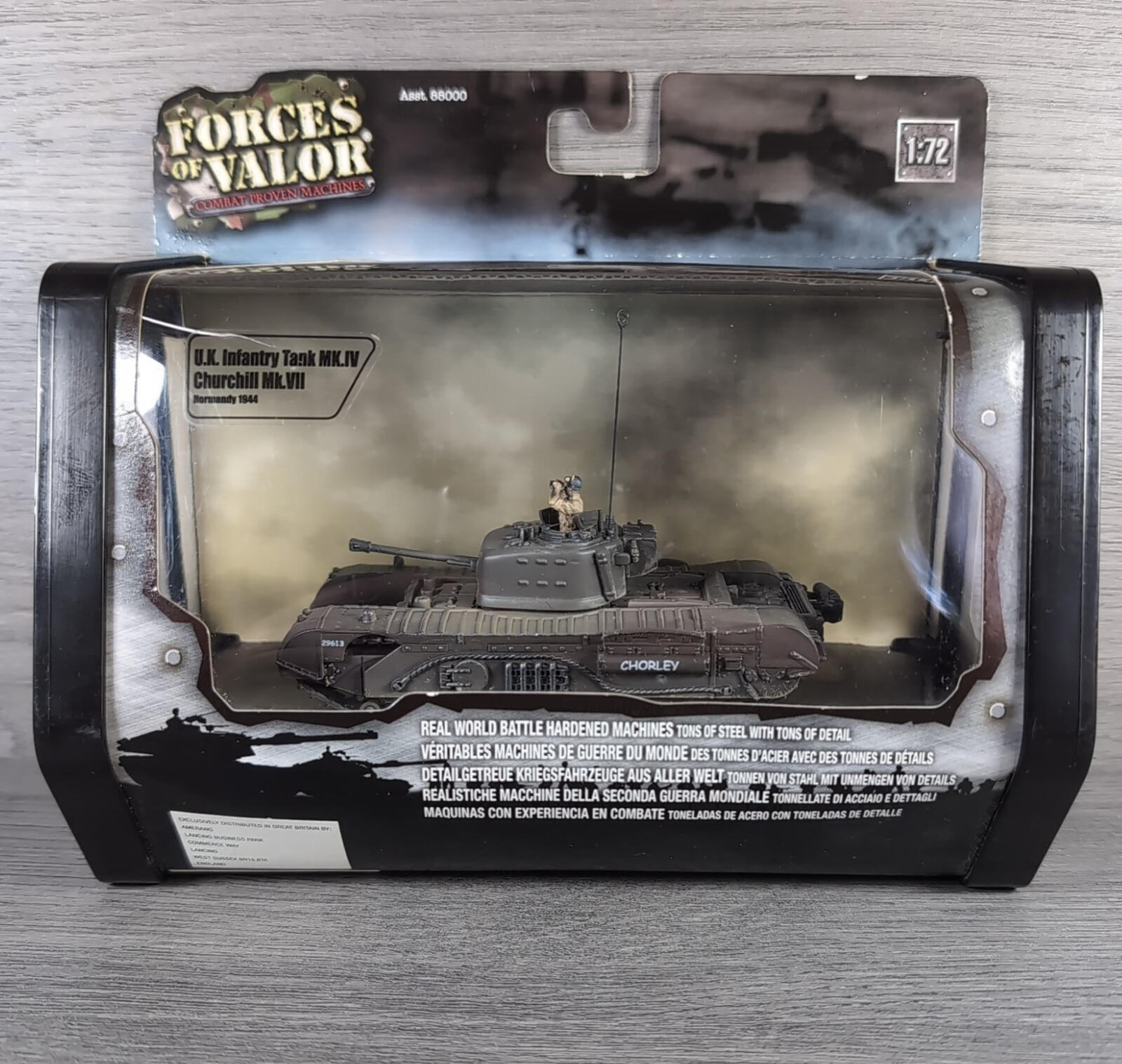 Forces Of Valour U.K Infantry Tank MK.IV Churchill Mk.VII Normandy 1:72 Scale