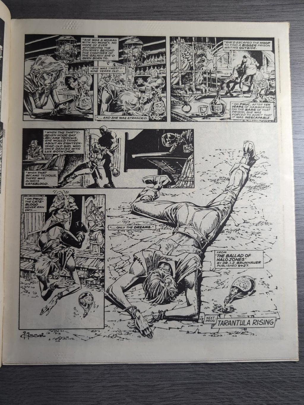 2000AD Prog 451 Featuring Judge Dread Comic 4th Jan 1986 Vintage Retro Comic