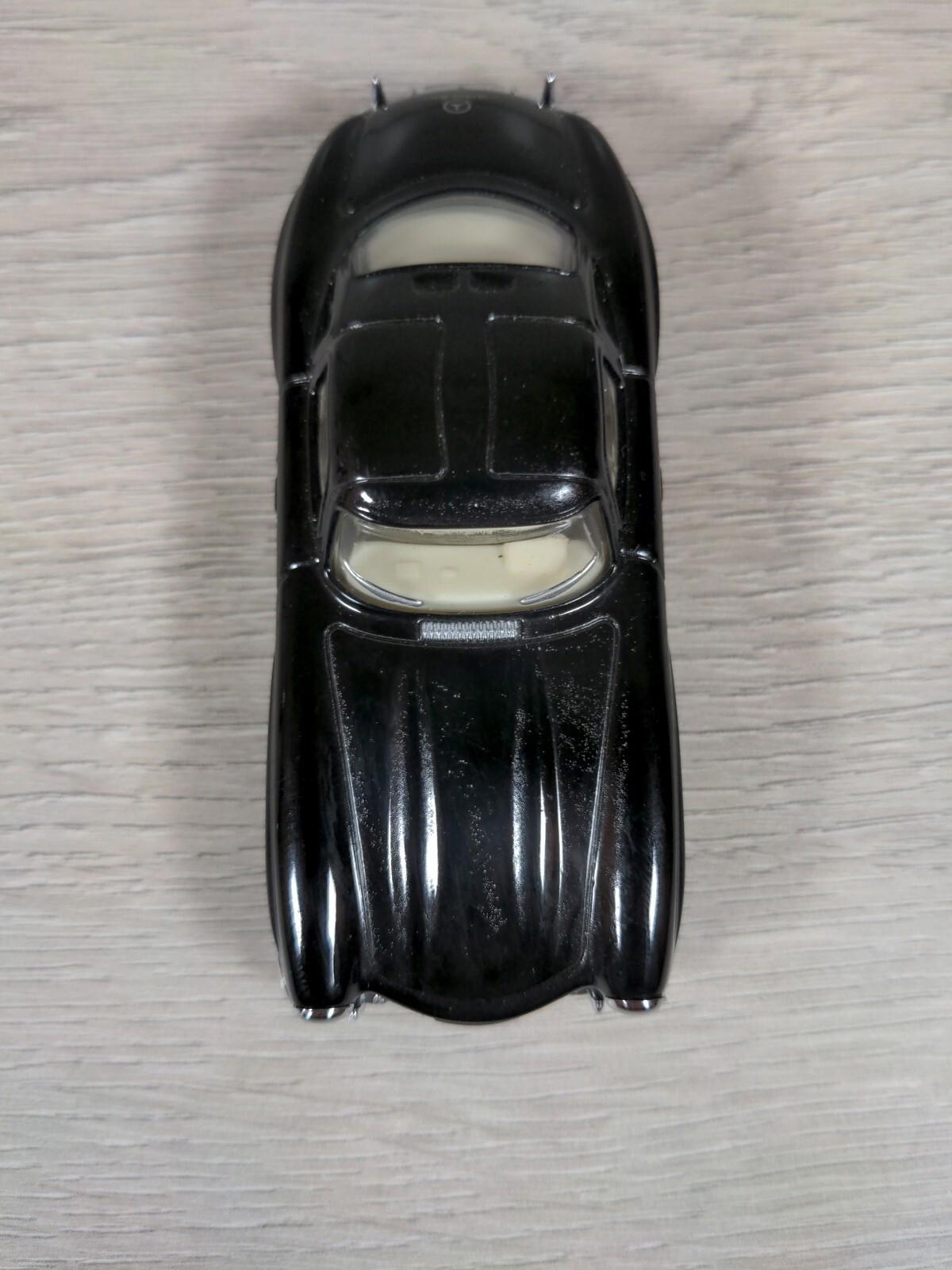 The Dinky Collection DY-12B 1955 Mercedes Benz 300SL Gullwing 1:43 Diecast Matchbox Car
