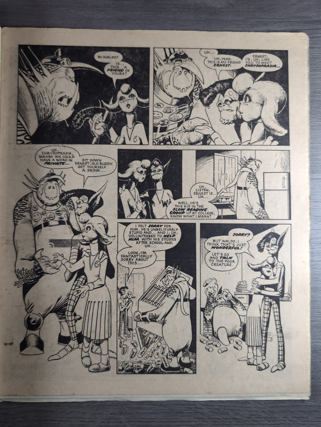 2000AD Prog 352 Featuring Judge Dredd Comic 21st Jan 1984 Vintage Retro Comic