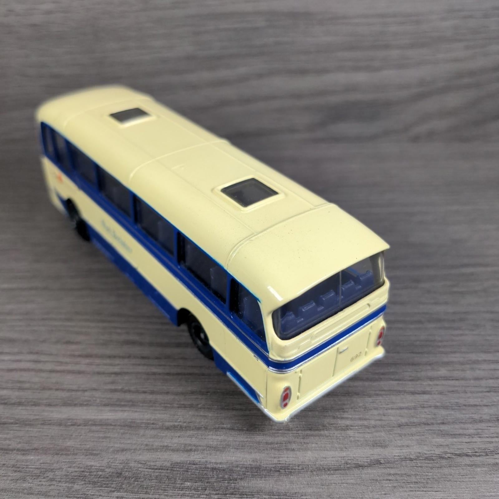 Exclusive First Editions EFE Cavalier Coach 12102 Diecast Model 1:76 Scale