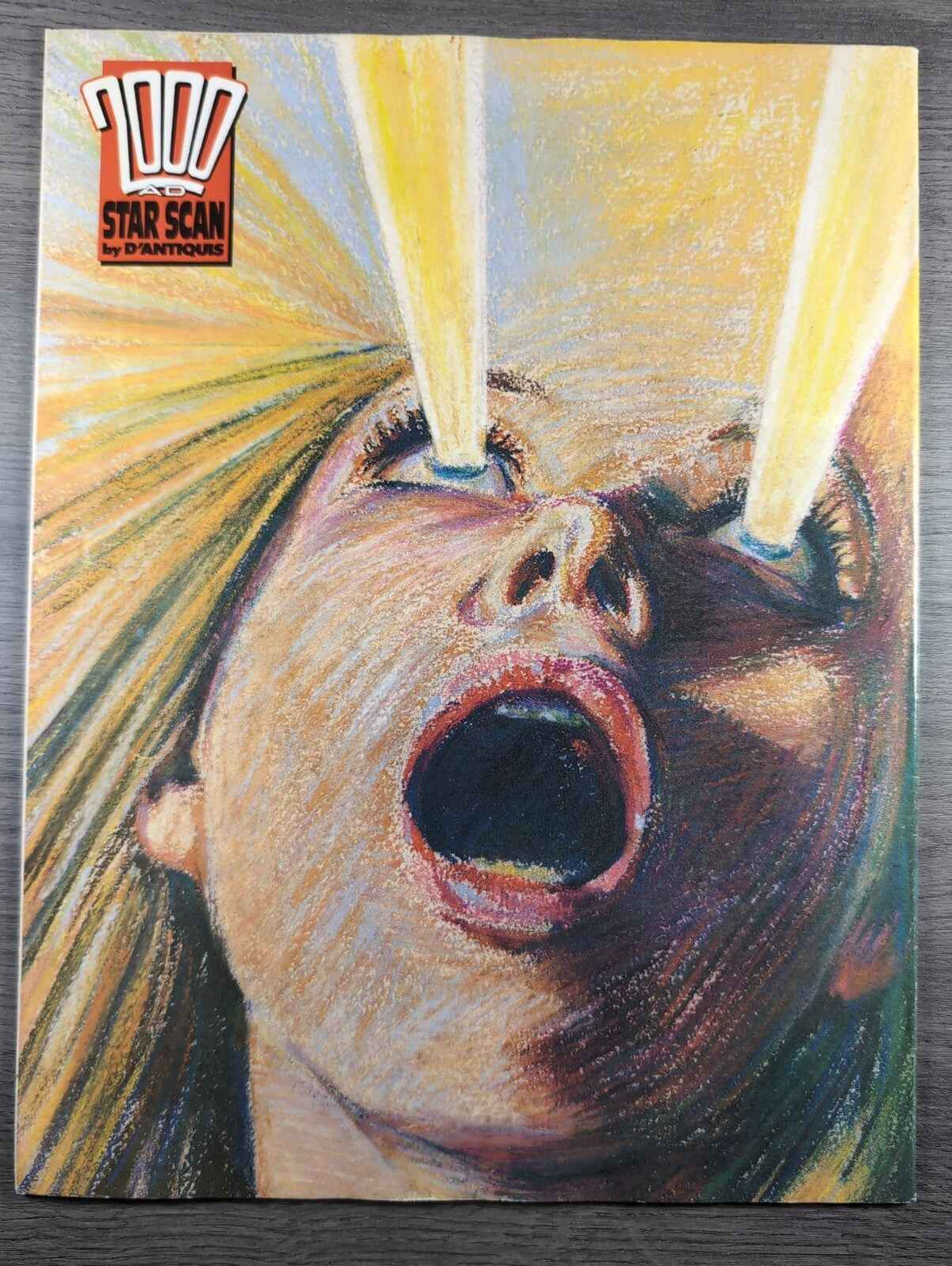 2000AD Prog 665 Featuring Judge Dredd Comic 10th Feb 1990 Vintage Retro Comic