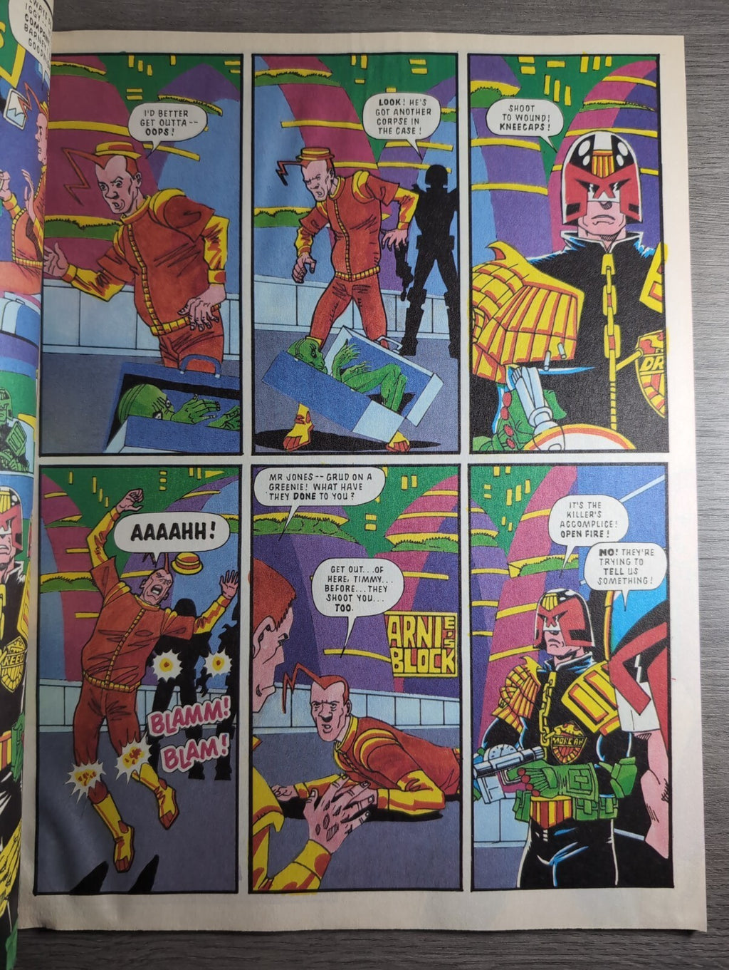 2000AD Prog 841 Featuring Judge Dredd Comic 26th June 1993 Vintage Retro Comic