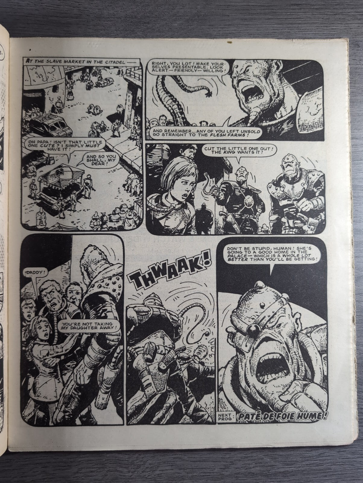 2000AD Prog 426 Featuring Judge Dread Comic 13th July 1985 Vintage Retro Comic