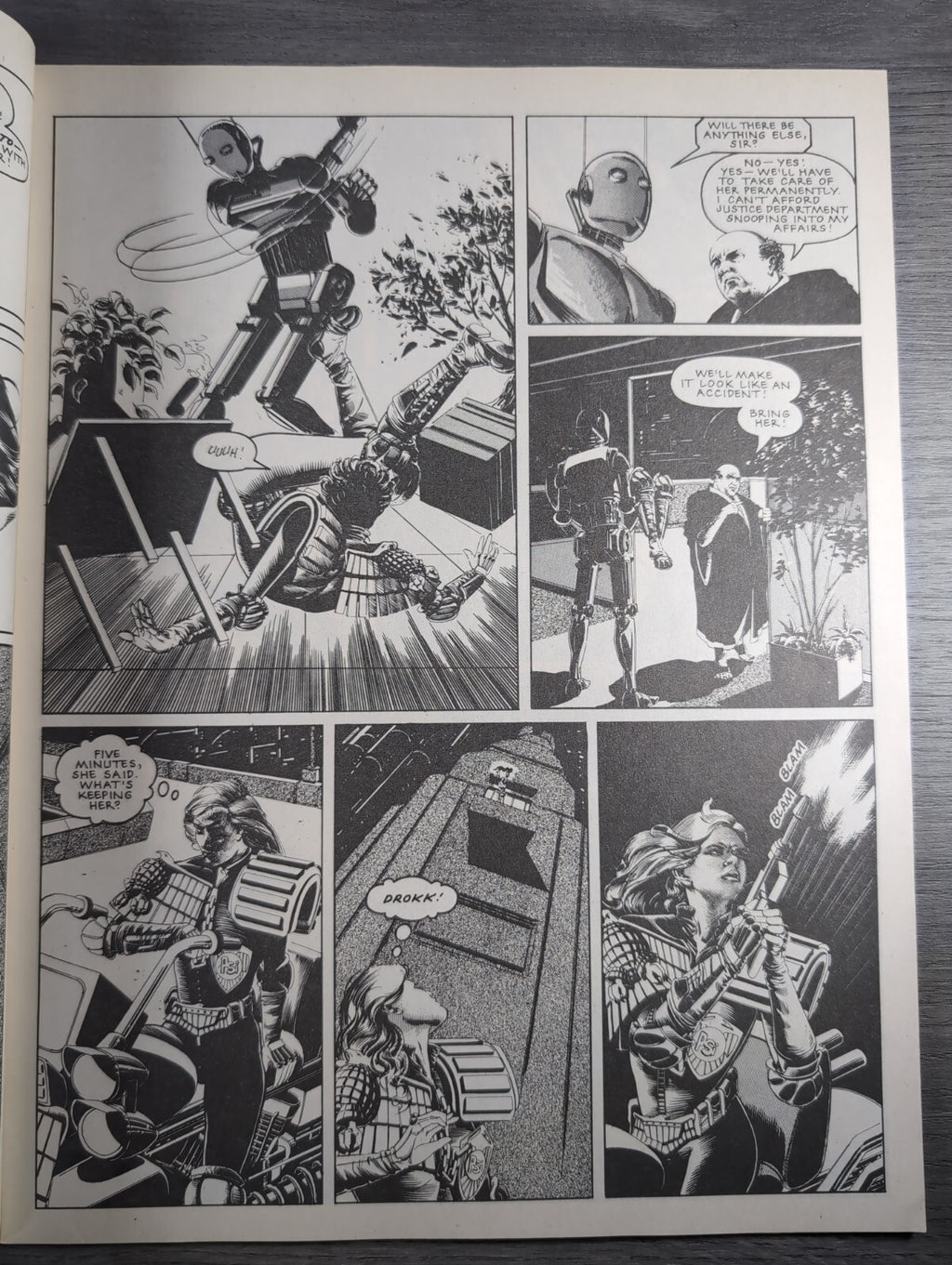2000AD Prog 619 Featuring Judge Dread Comic 25th March 1989 Vintage Retro Comic