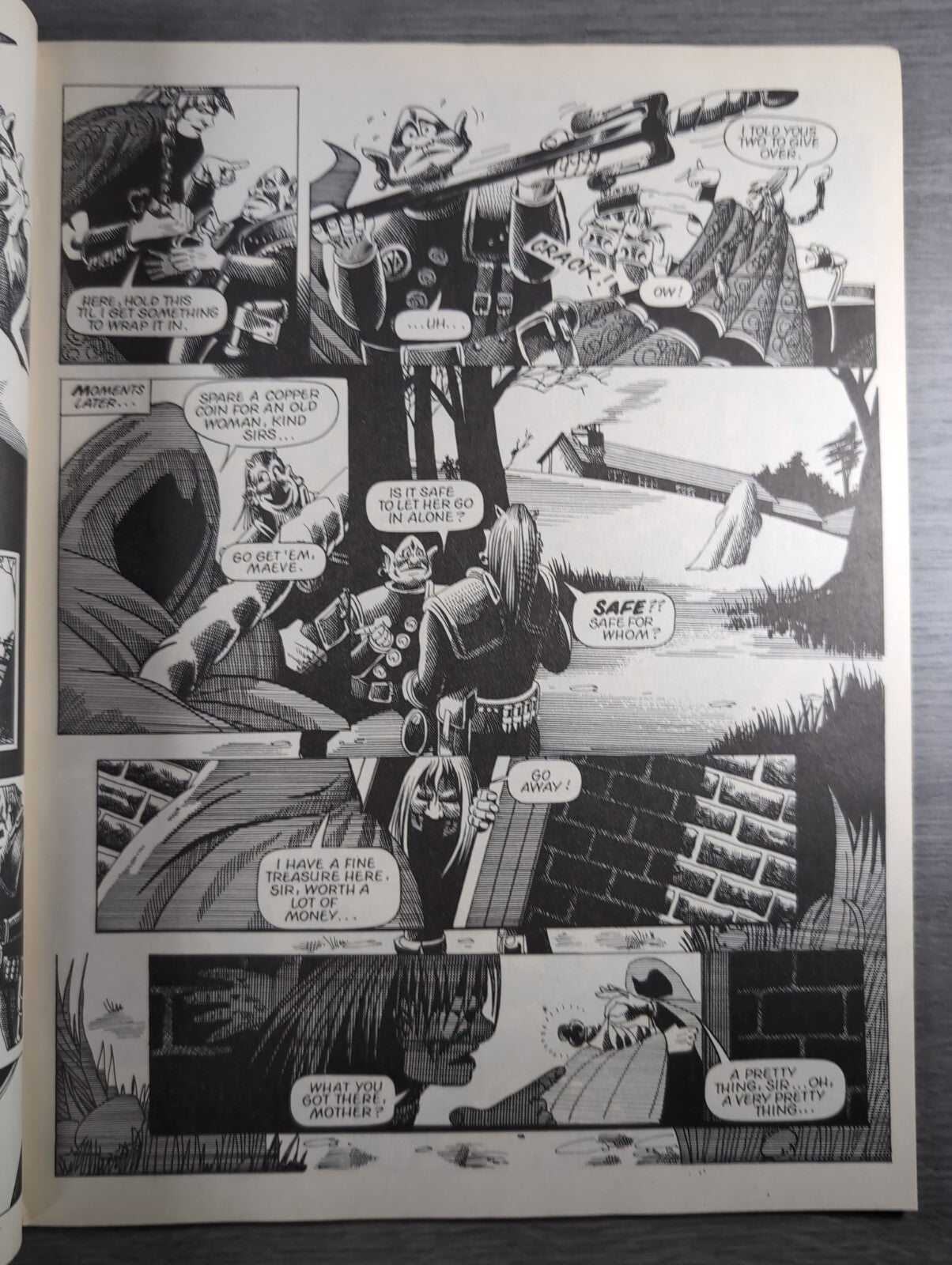 2000AD Prog 617 Featuring Judge Dread Comic 11th March 1989 Vintage Retro Comic