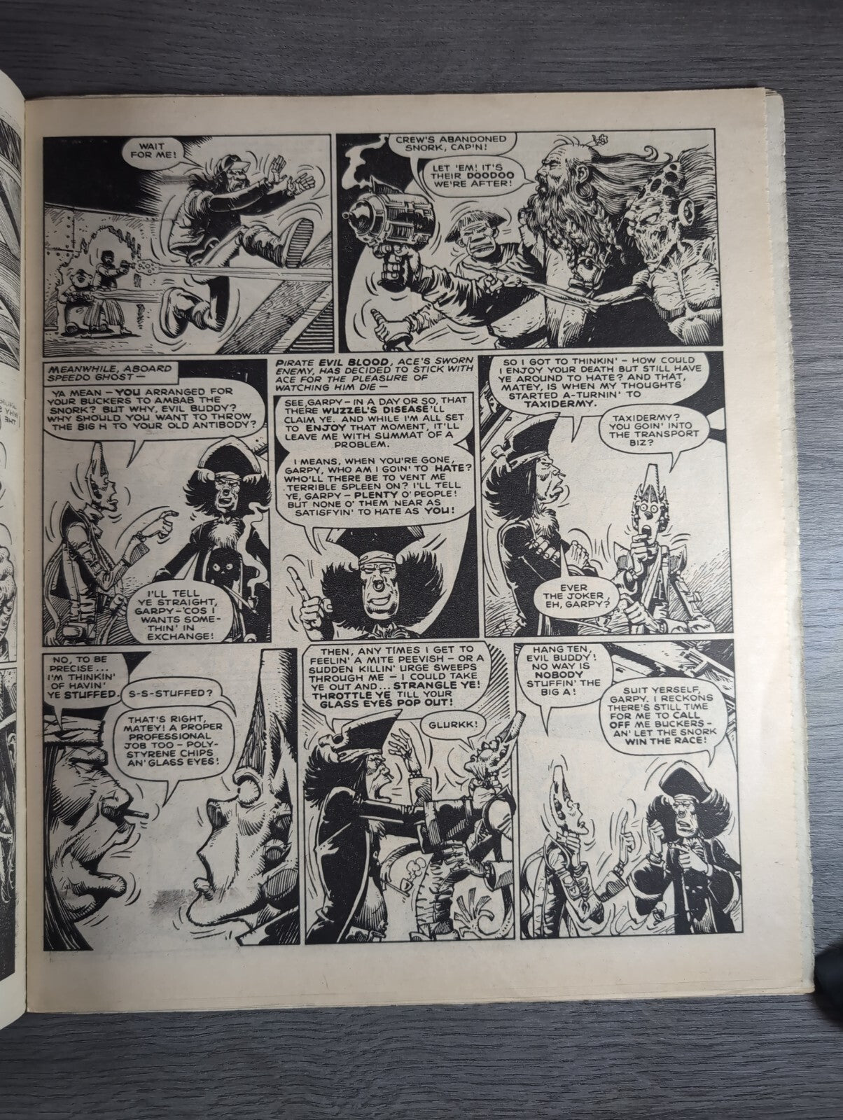 2000AD Prog 432 Featuring Judge Dread Comic 24th Aug 1985 Vintage Retro Comic