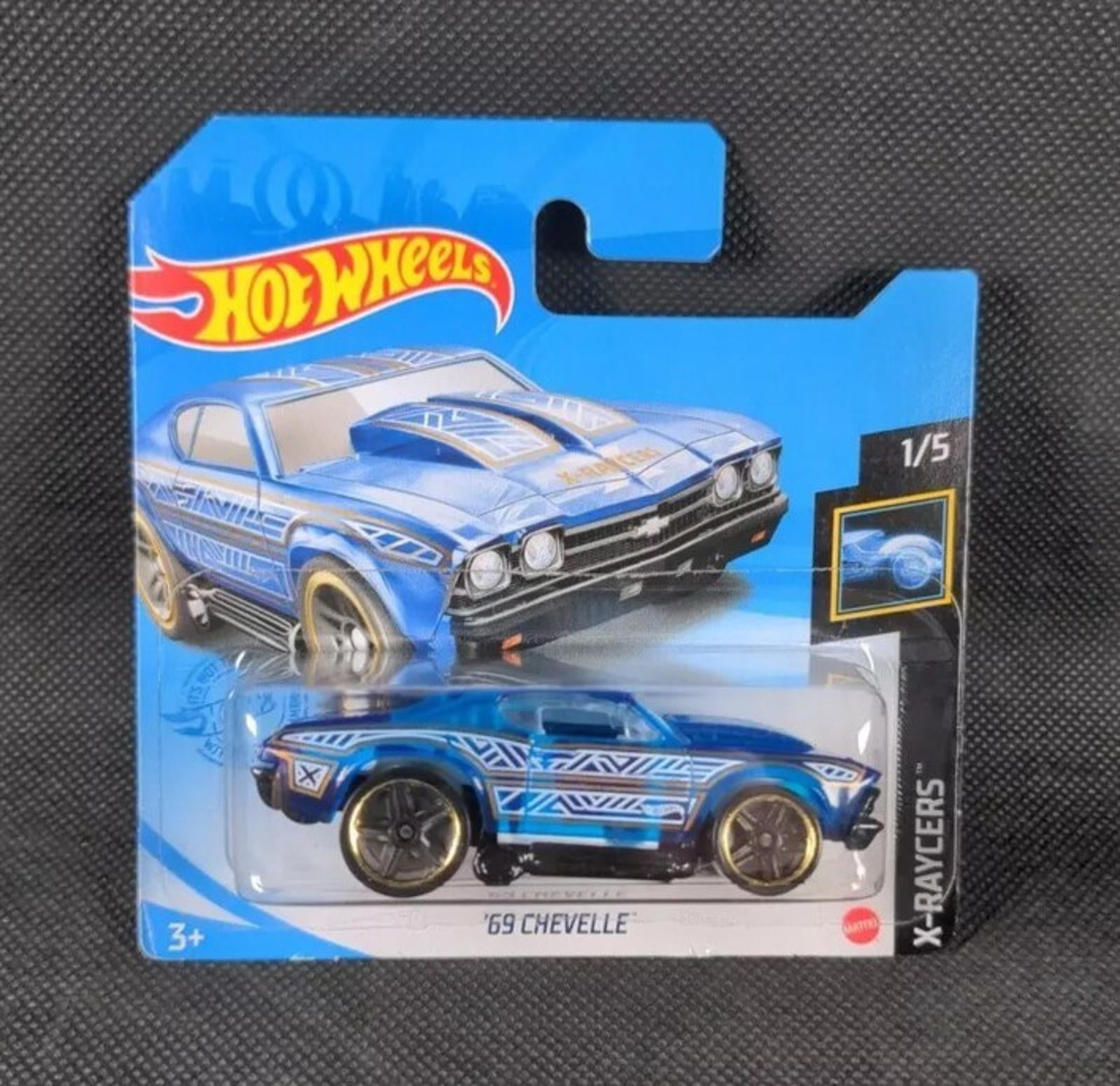 Hot Wheels 69 Chevelle  X-Raycers 1/5 - 2021 - 77/250 Diecast Model 1:64 Scale