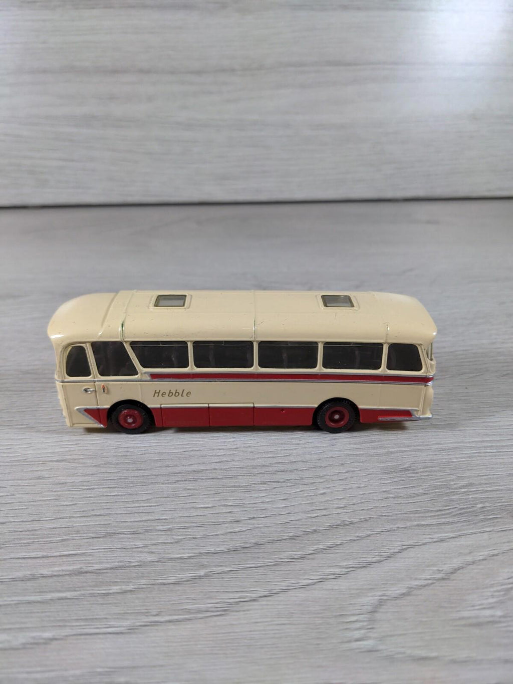 Exclusive First Editions Harrington Cavalier Ribble Bus 12108 1:76 Diecast Model