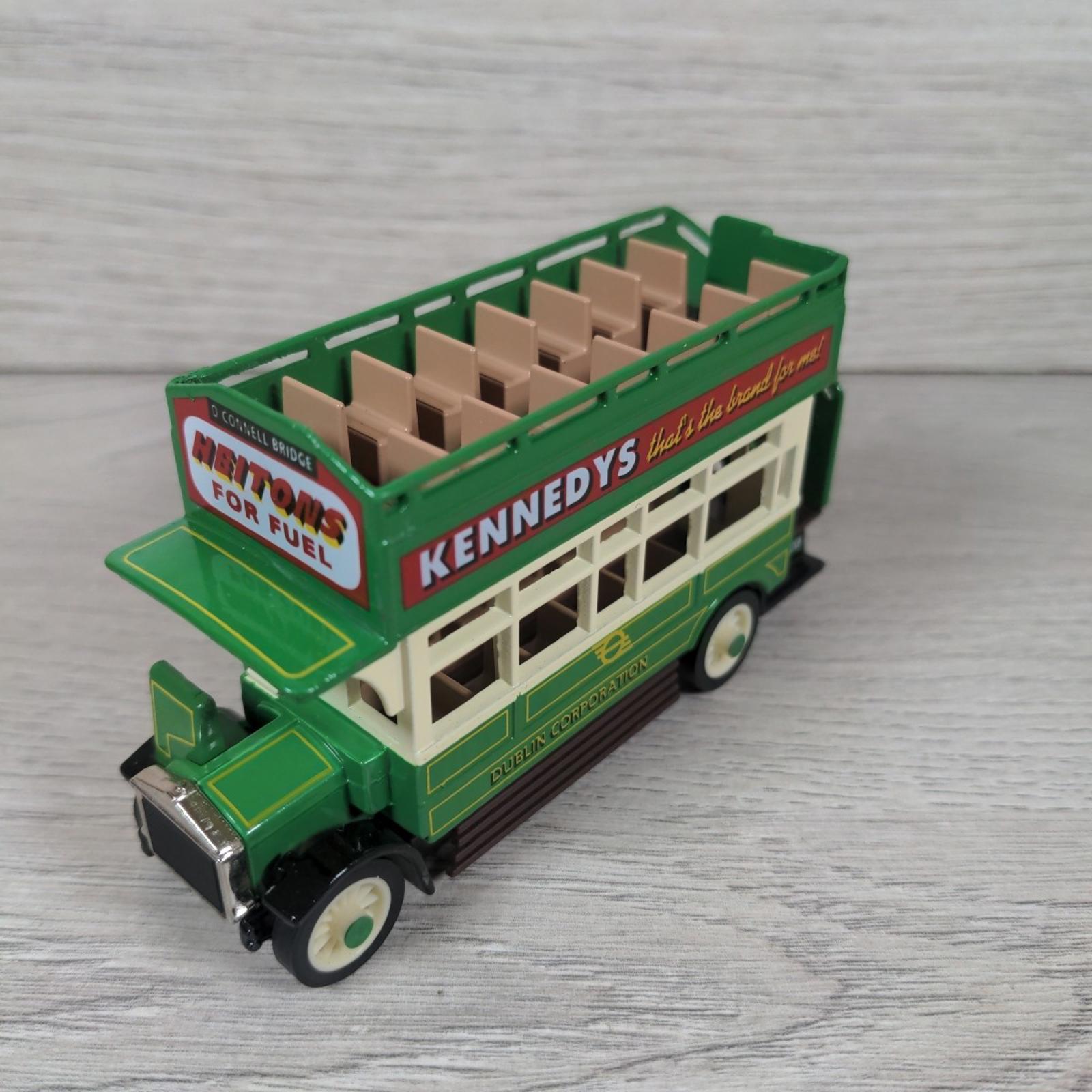 Matchbox Collectables 1922 AEC Omnibus Diecast Model YET05-M 1995 Vintage Bus