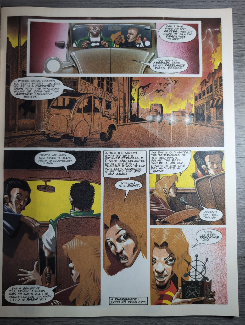 2000AD Prog 834 Featuring Judge Dredd Comic 8th May 1993 Vintage Retro Comic