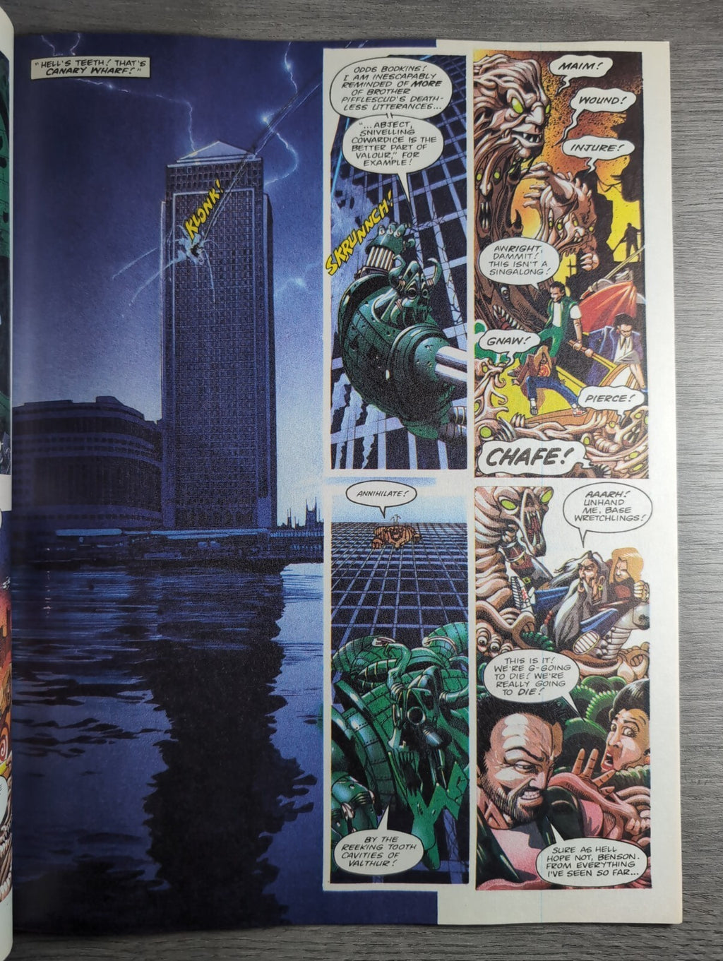 2000AD Prog 838 Featuring Judge Dredd Comic 5th June 1993 Vintage Retro Comic