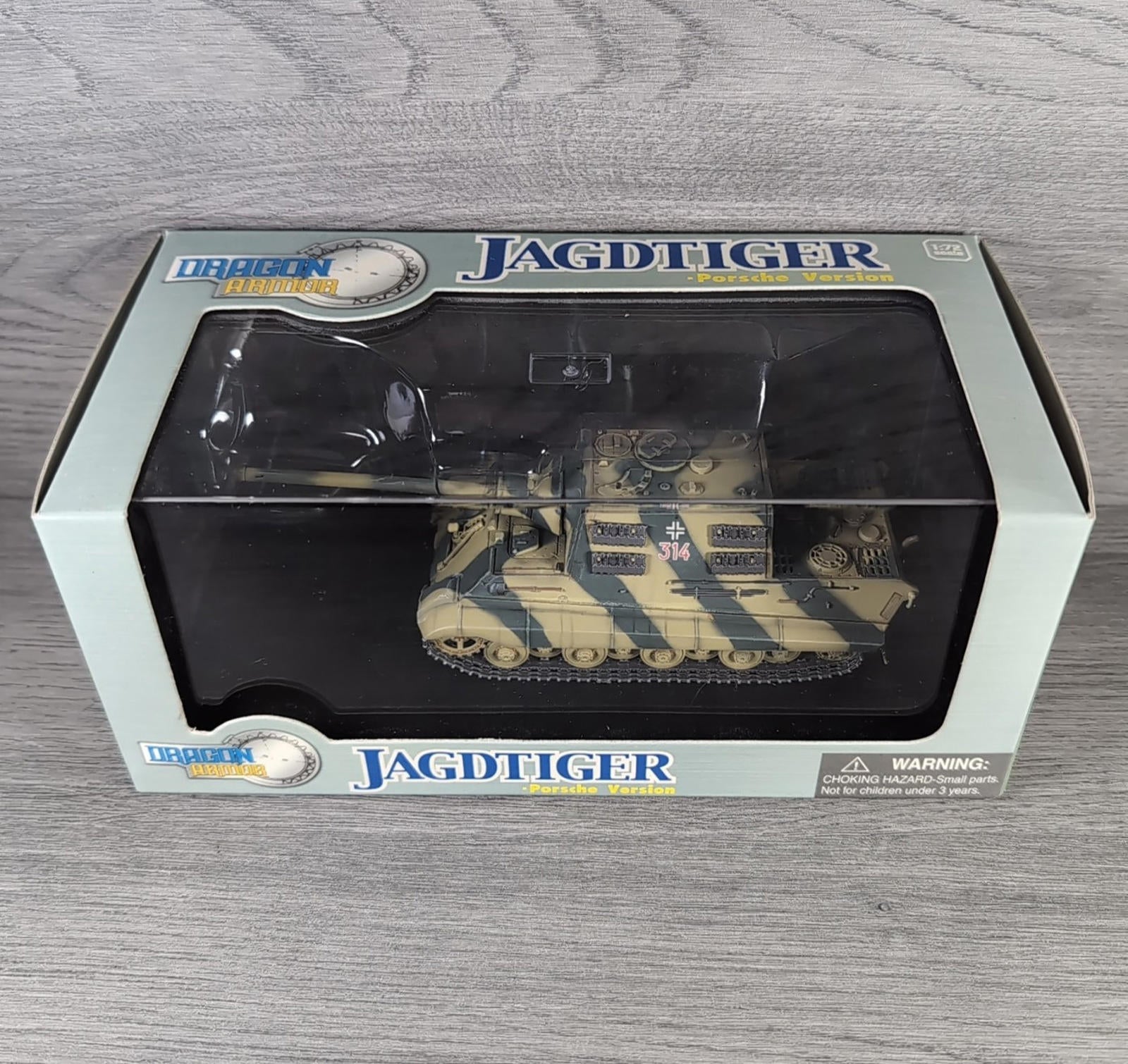 Dragon Armor Jagdtiger Porche Version Germany 1945 1:72 Scale Model 60128