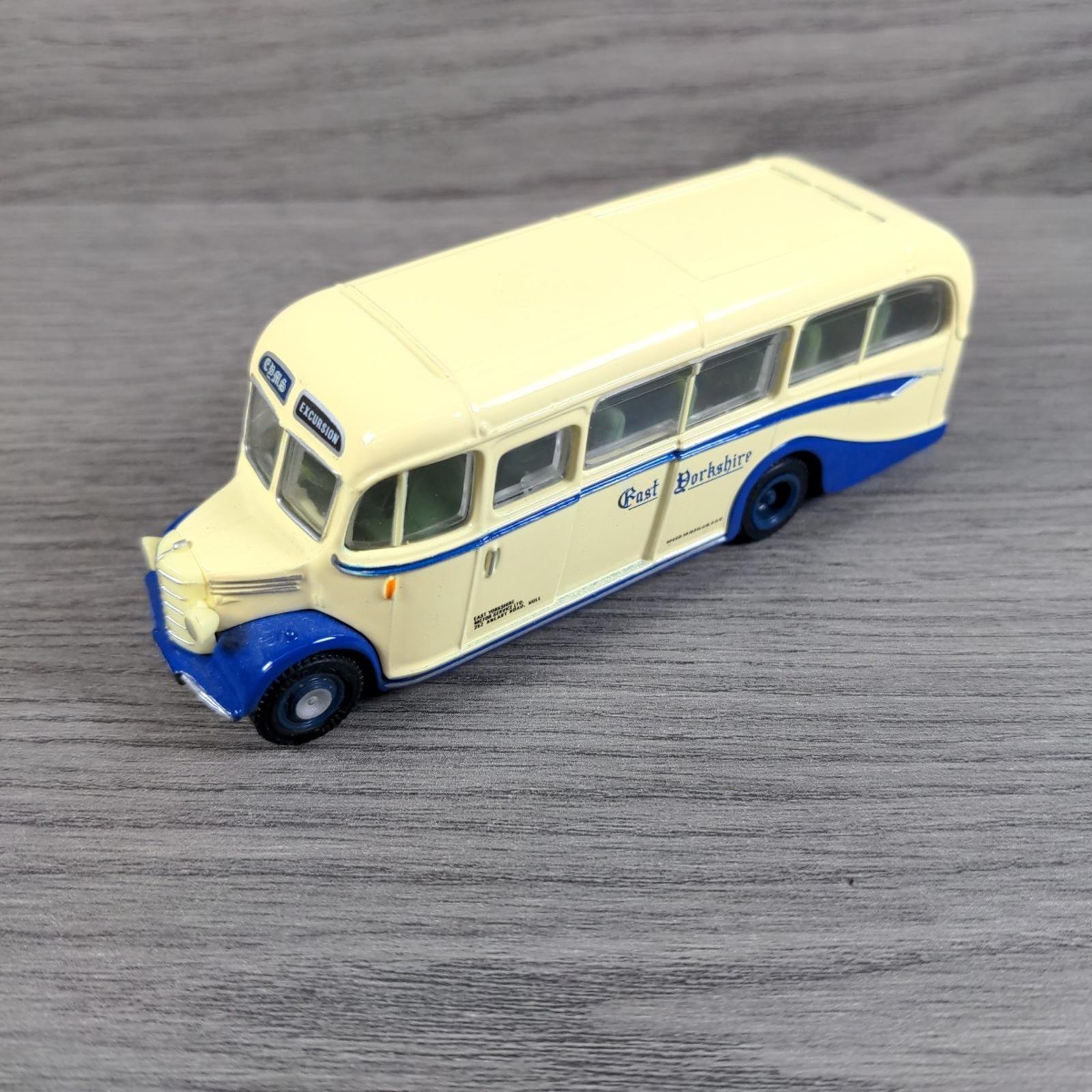 Exclusive First Editions EFE Bedford OB Coach 20109 Diecast Model 1:76 Scale