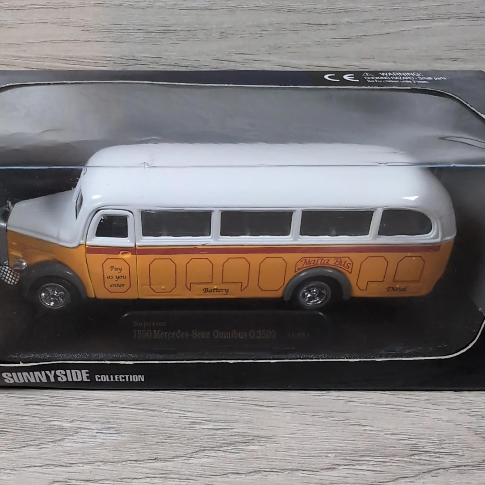 Sunnyside Collection Superior 1950 Mercedes Benz Omnibus O 3500